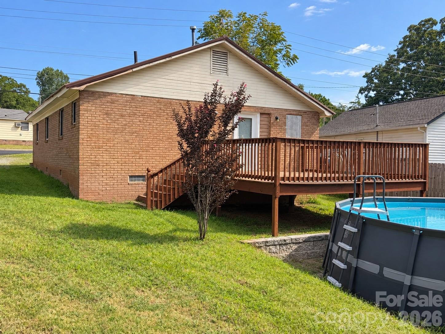 Single Family Residence at 1231 Bradford Heights Road, Gastonia, photo 9 of 33