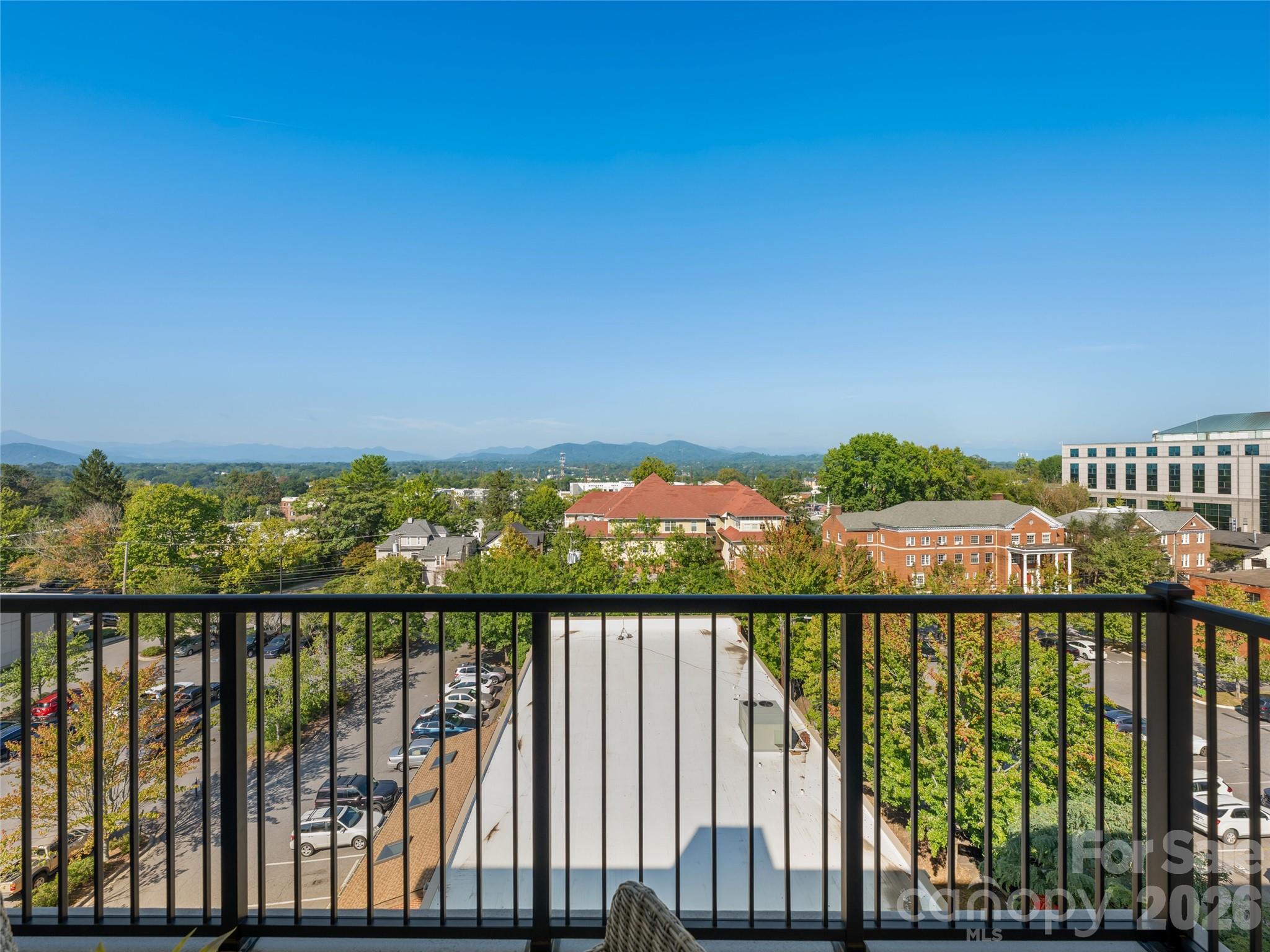 Condominium at 45 Asheland Avenue, Asheville, photo 17 of 47
