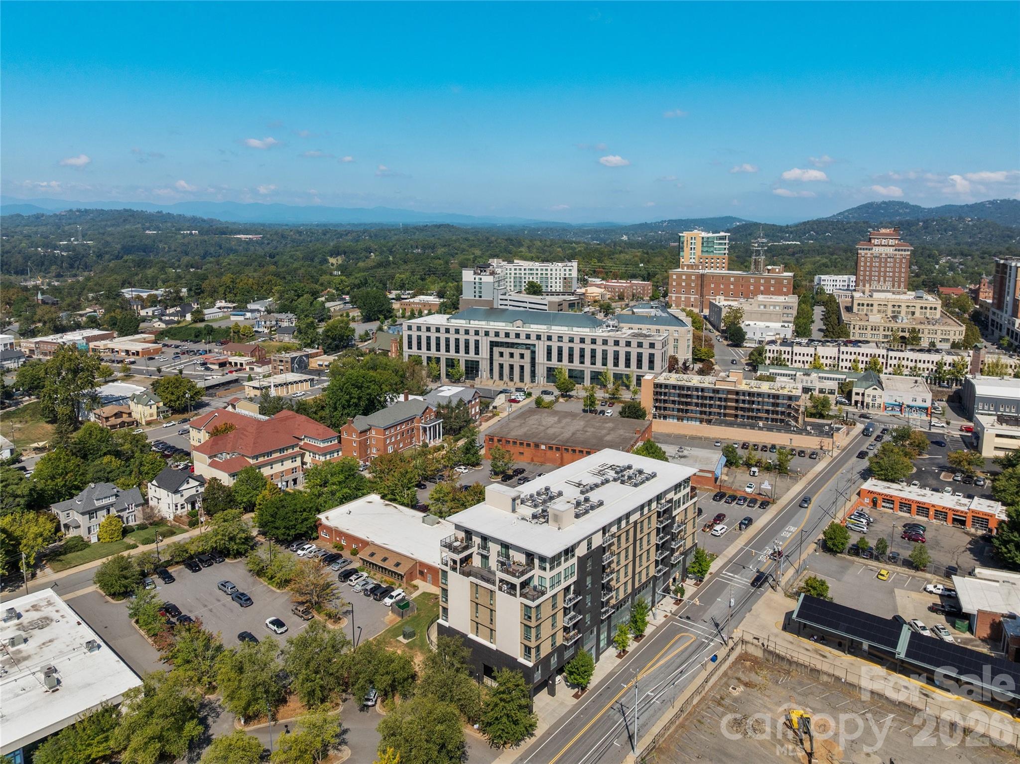 Condominium at 45 Asheland Avenue, Asheville, photo 46 of 47