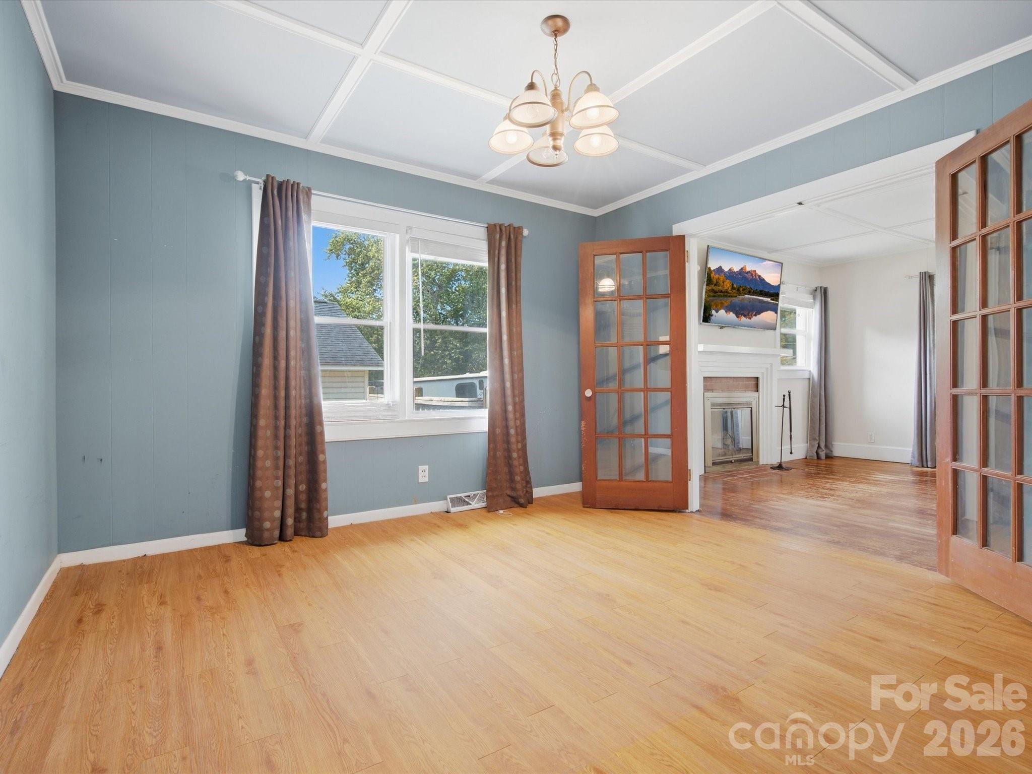 Single Family Residence at 107 Berkley Street, Clover, photo 5 of 48