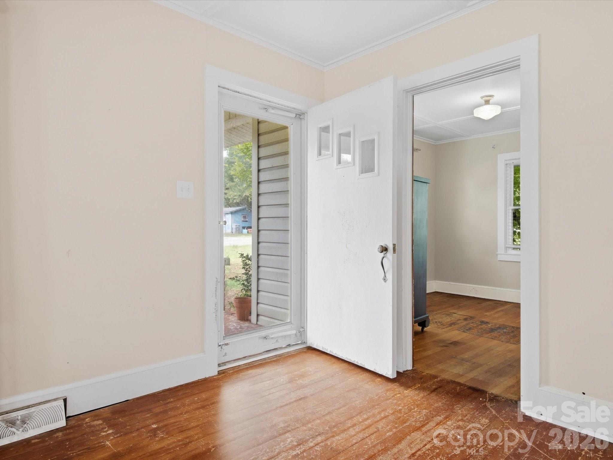 Single Family Residence at 107 Berkley Street, Clover, photo 11 of 48