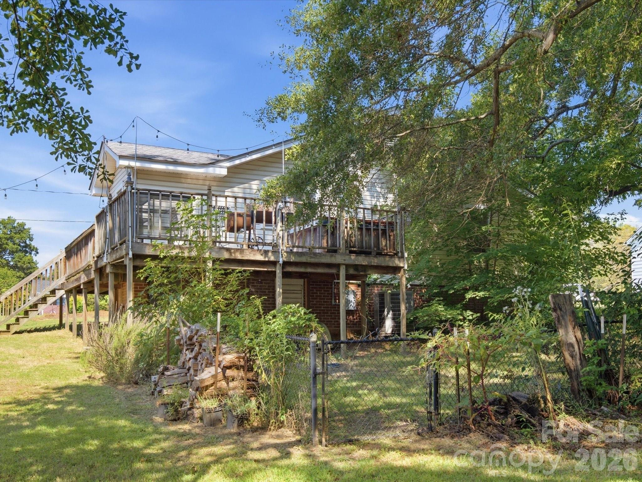 Single Family Residence at 107 Berkley Street, Clover, photo 31 of 48