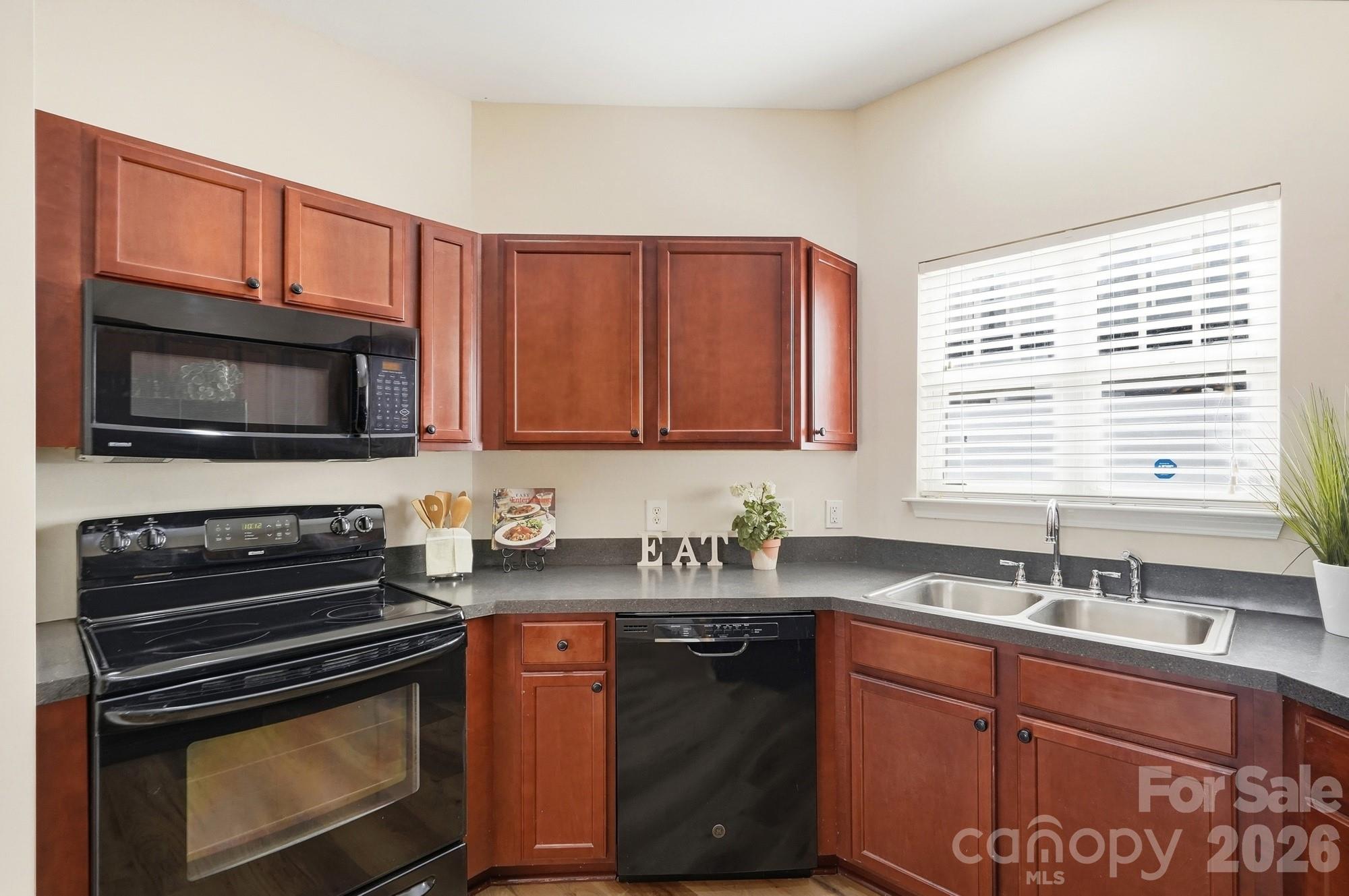 Townhouse at 108 St Vincent Place, Mount Holly, photo 14 of 48