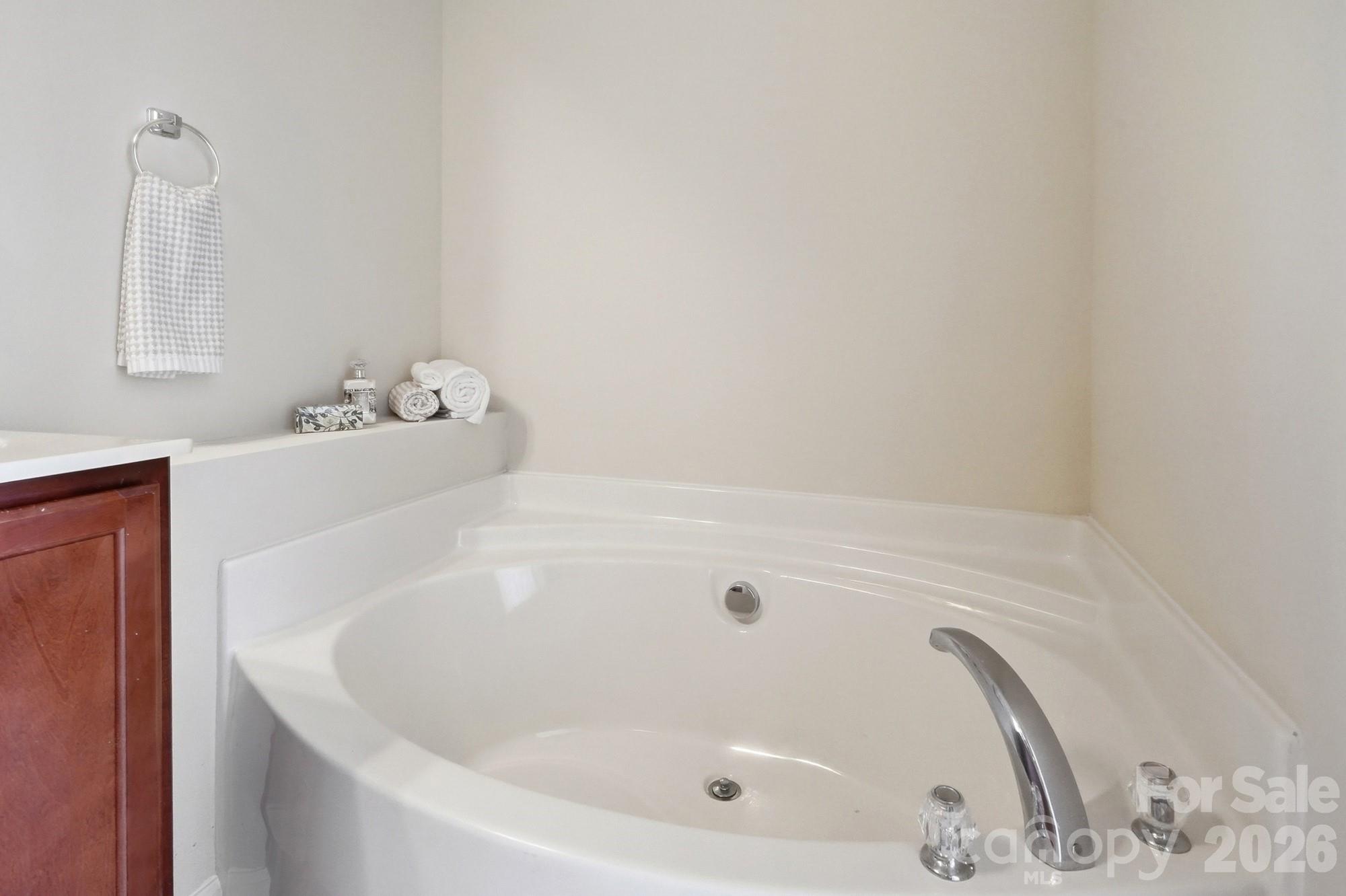 Townhouse at 108 St Vincent Place, Mount Holly, photo 36 of 48