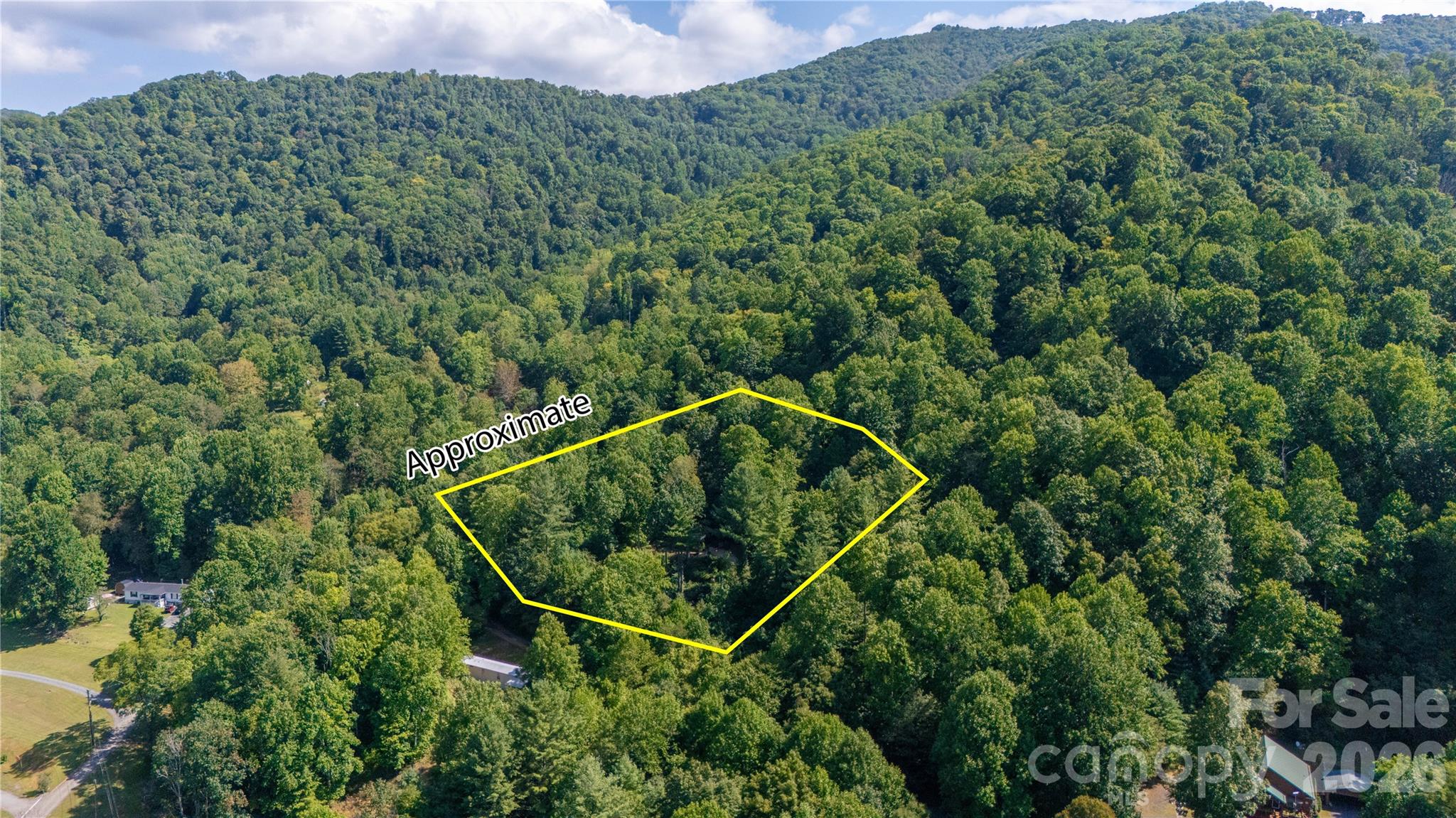Single Family Residence at 319 Dancing Leaf Lane, Bakersville, photo 6 of 28