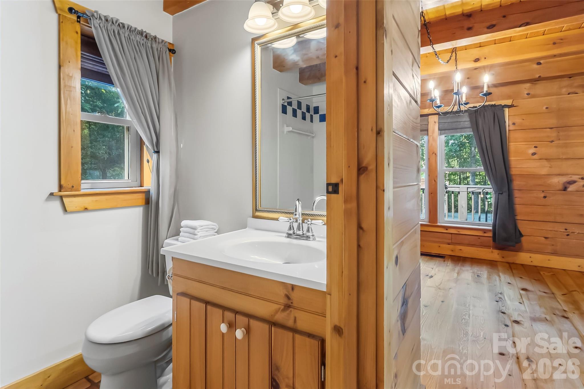 Main Level Full Bathroom - 314 Old Mill Road, Nebo