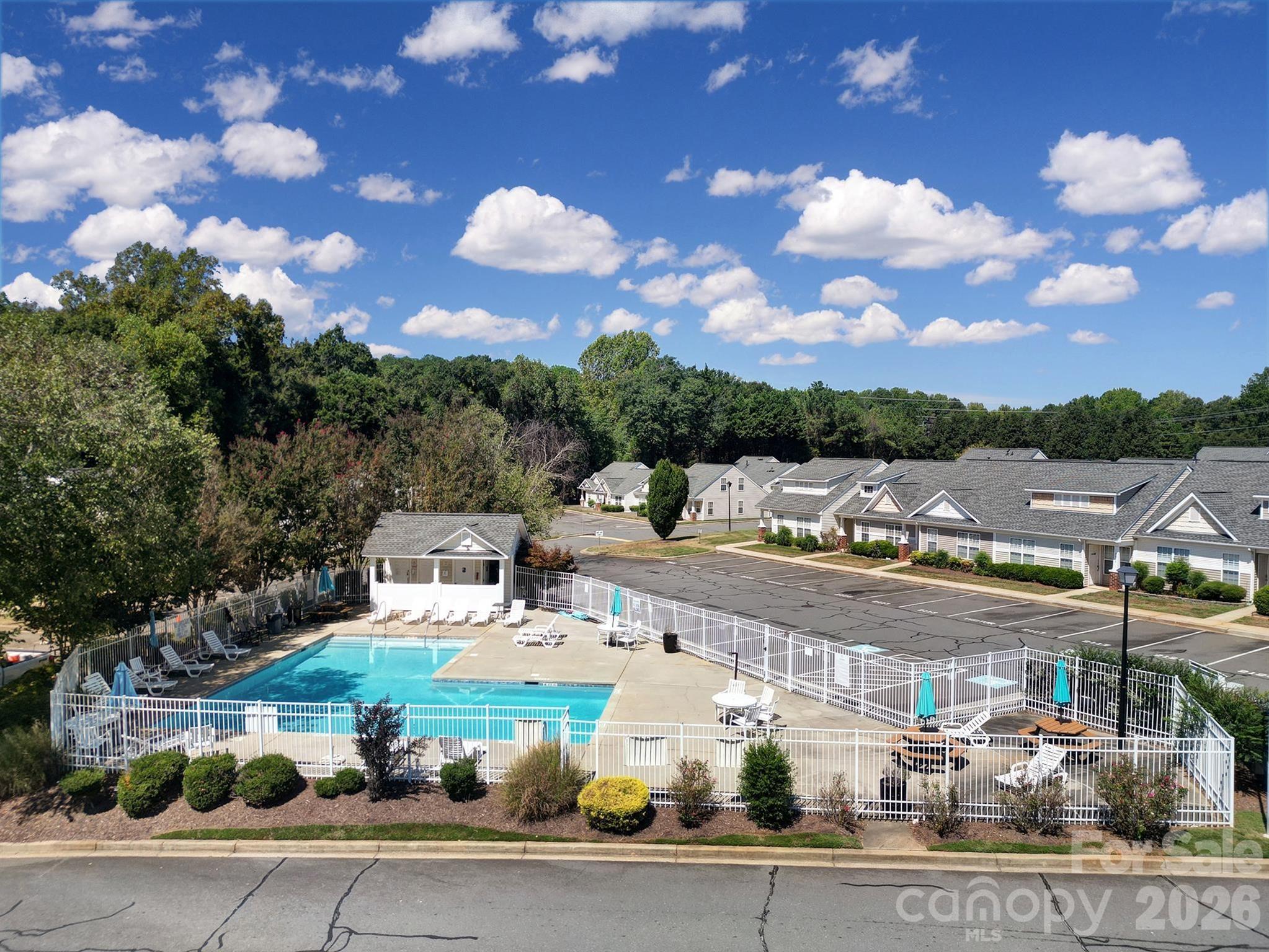Townhouse at 731 Sasha Court, Rock Hill, photo 23 of 29