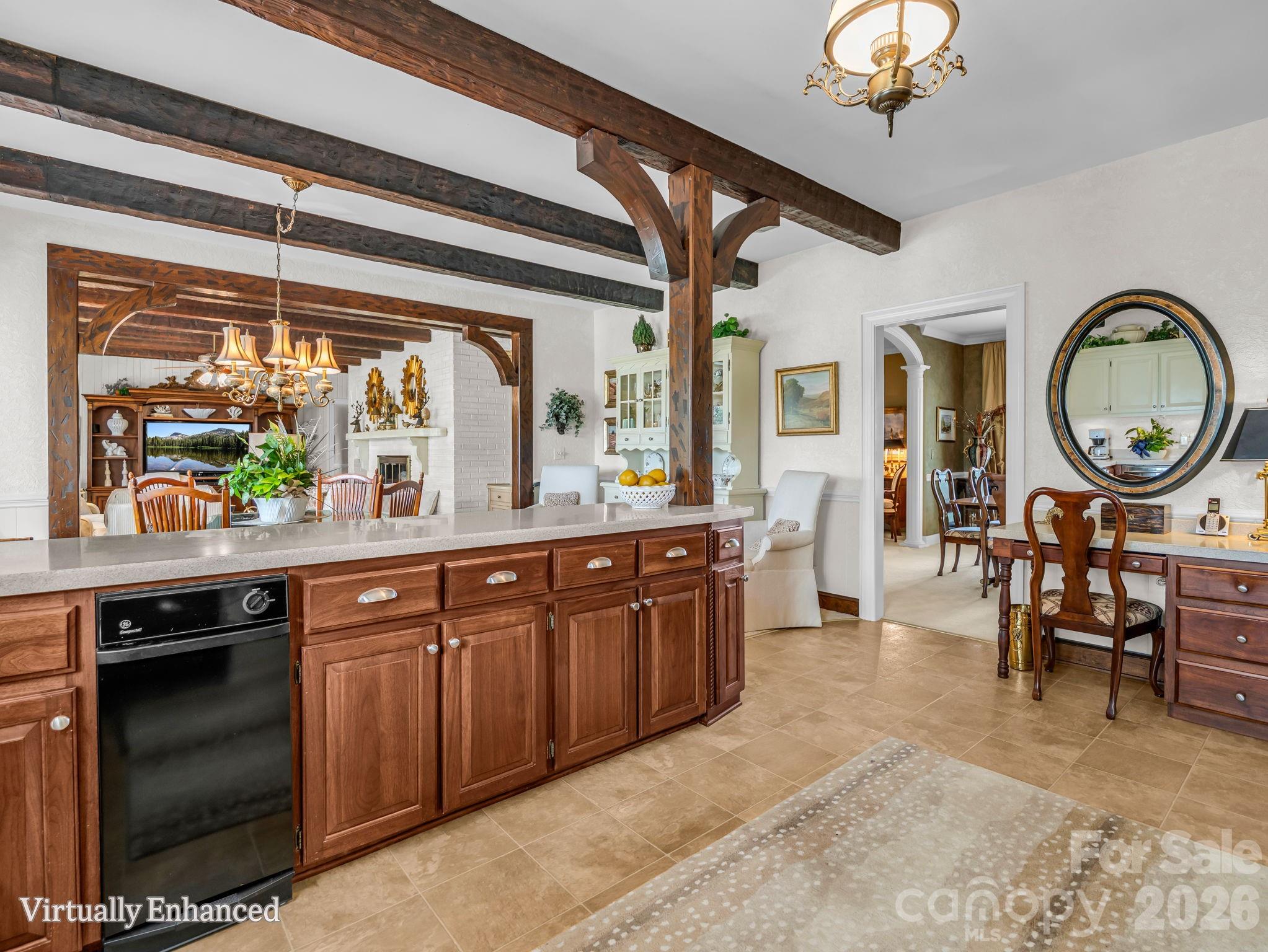 Kitchen - 164 Brookfield Drive, Forest City