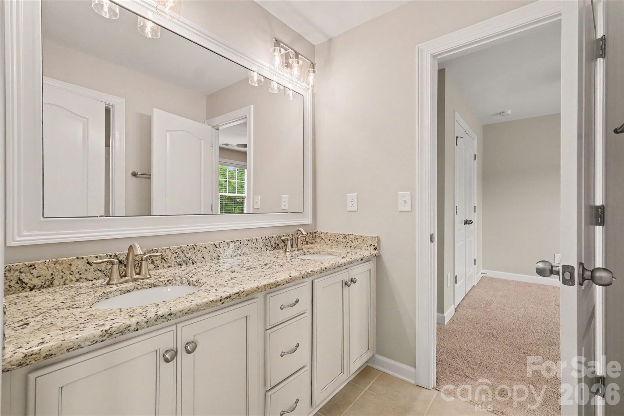 Secondary bath - 2521 Surveyor General Drive, Waxhaw
