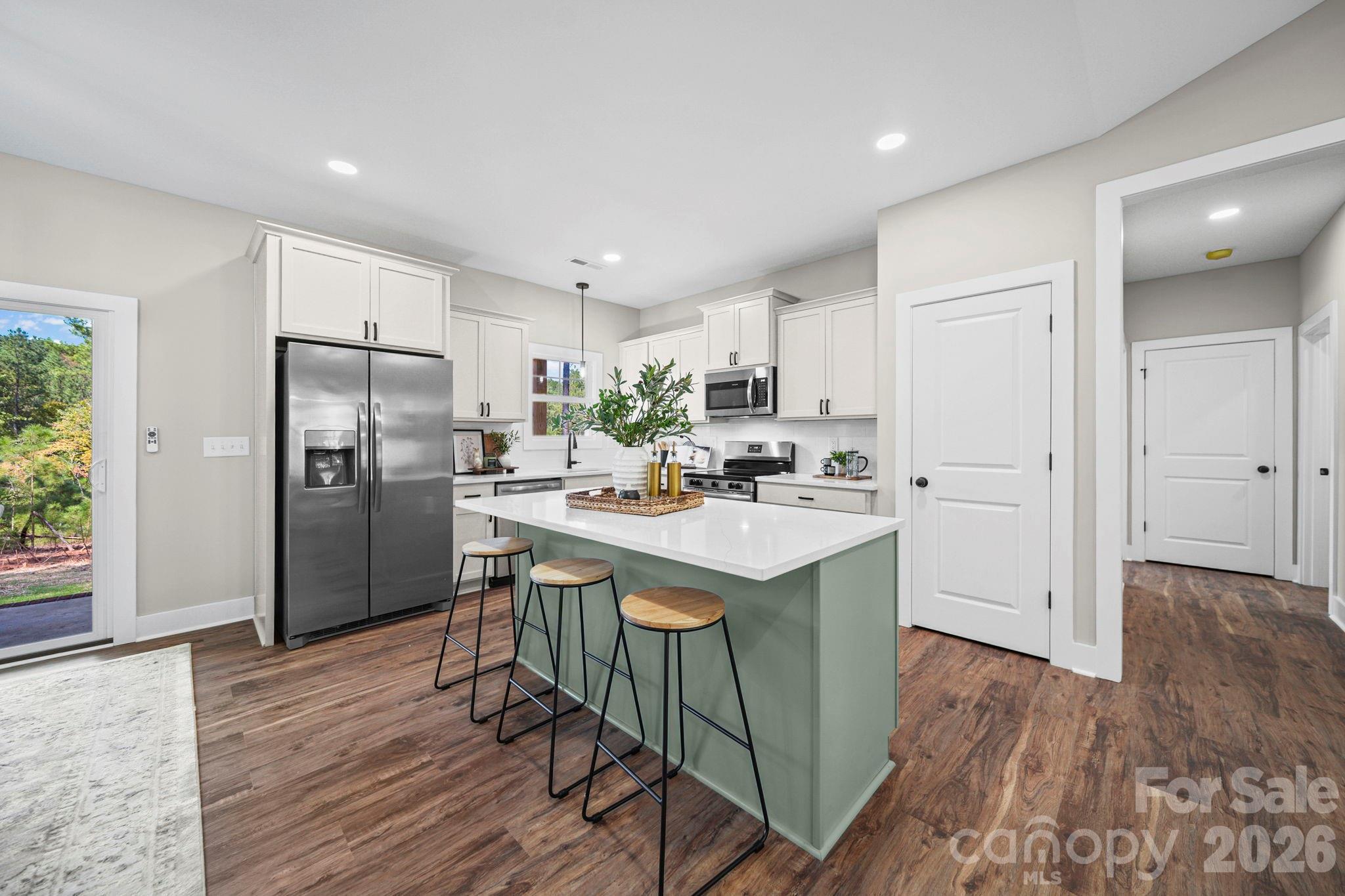 Kitchen - 224 Plantation Way, Mount Gilead