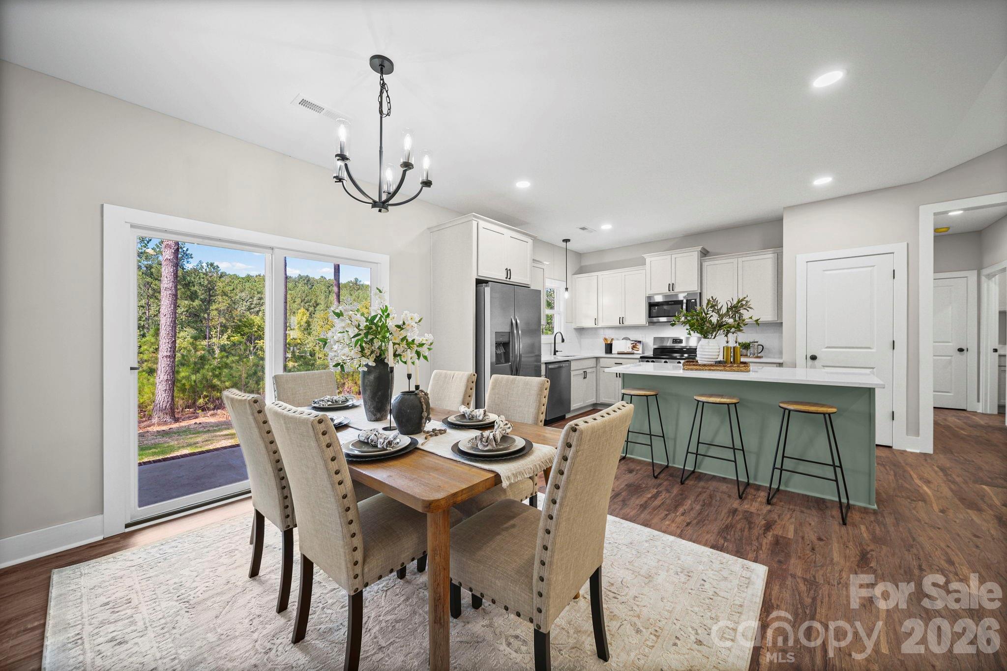 Open Dining - 224 Plantation Way, Mount Gilead