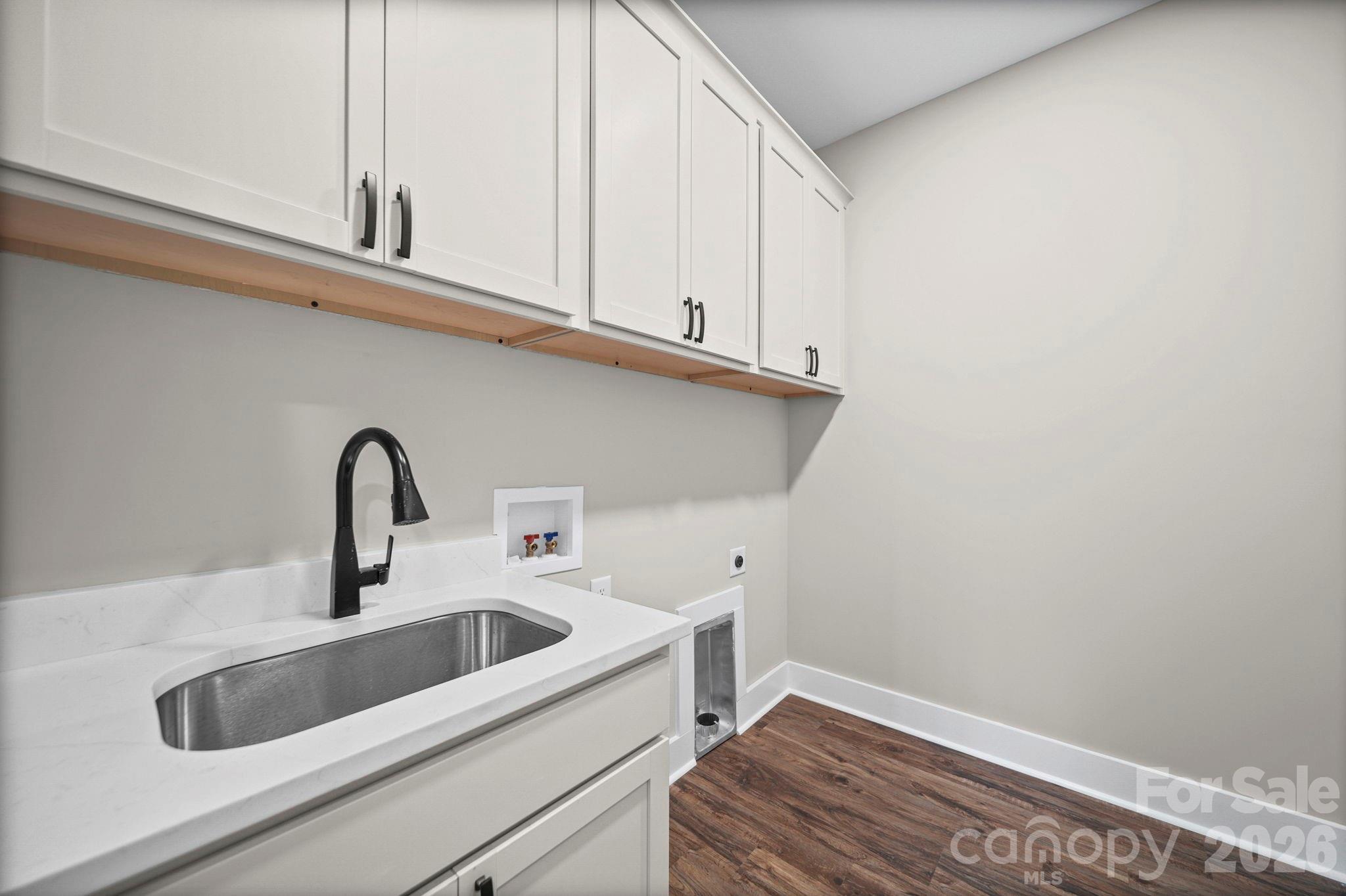 Laundry room - 224 Plantation Way, Mount Gilead