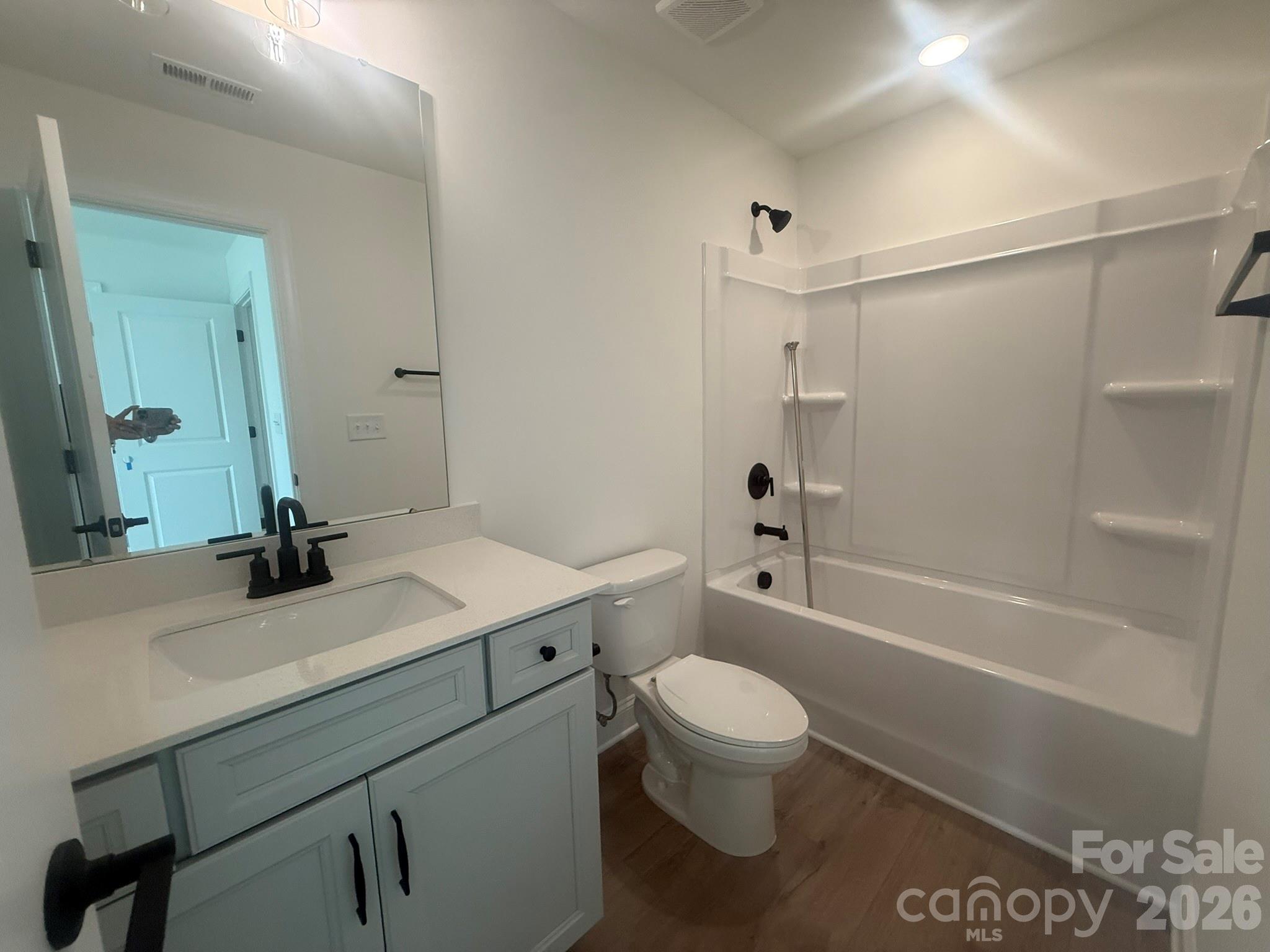 3rd floor bathroom - 4482 Blue Mound Court, Stanley