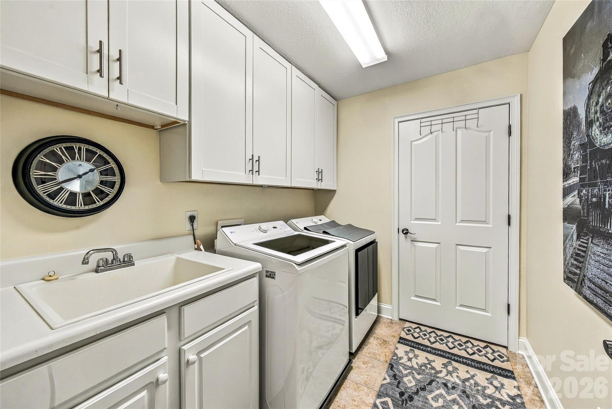 Townhouse at 31 Braeburn Way, Flat Rock, photo 18 of 31