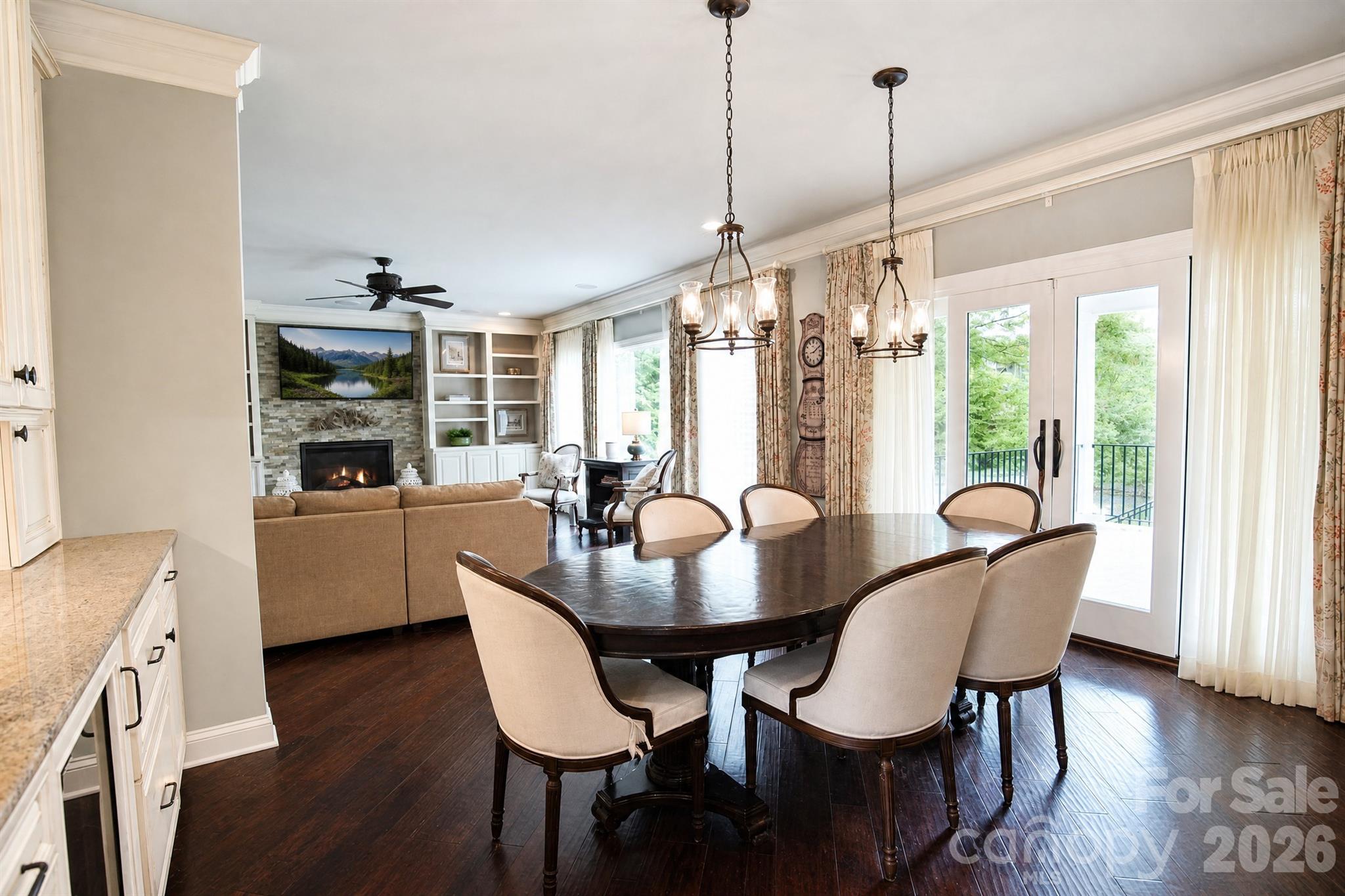 Single Family Residence at 880 Hickory Stick Drive, Fort Mill, photo 9 of 29
