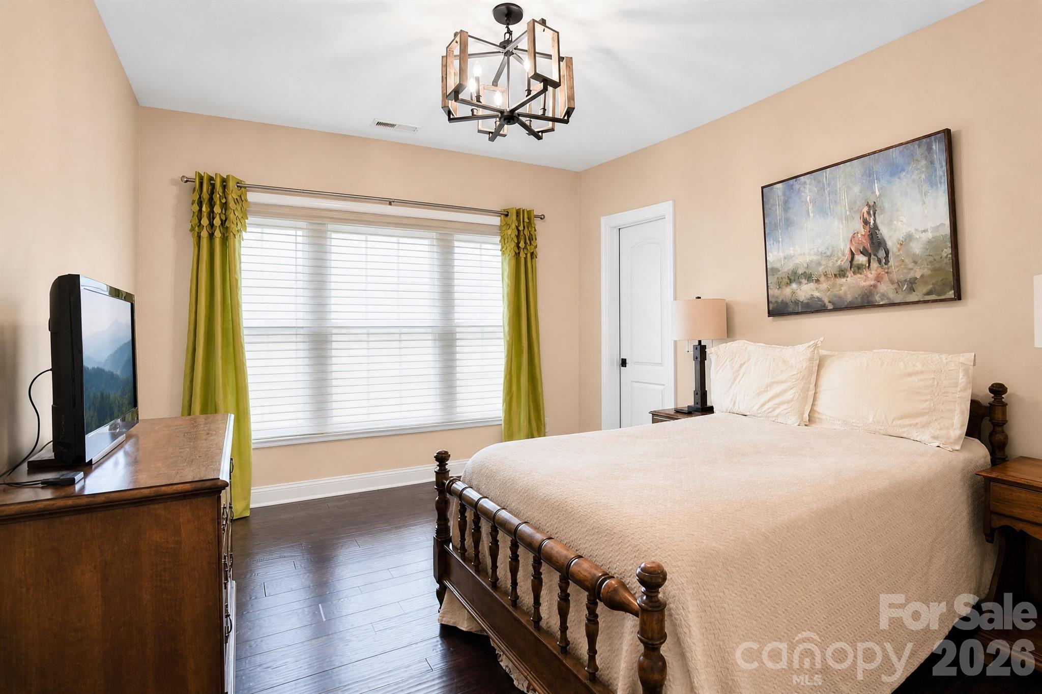 Single Family Residence at 880 Hickory Stick Drive, Fort Mill, photo 15 of 29