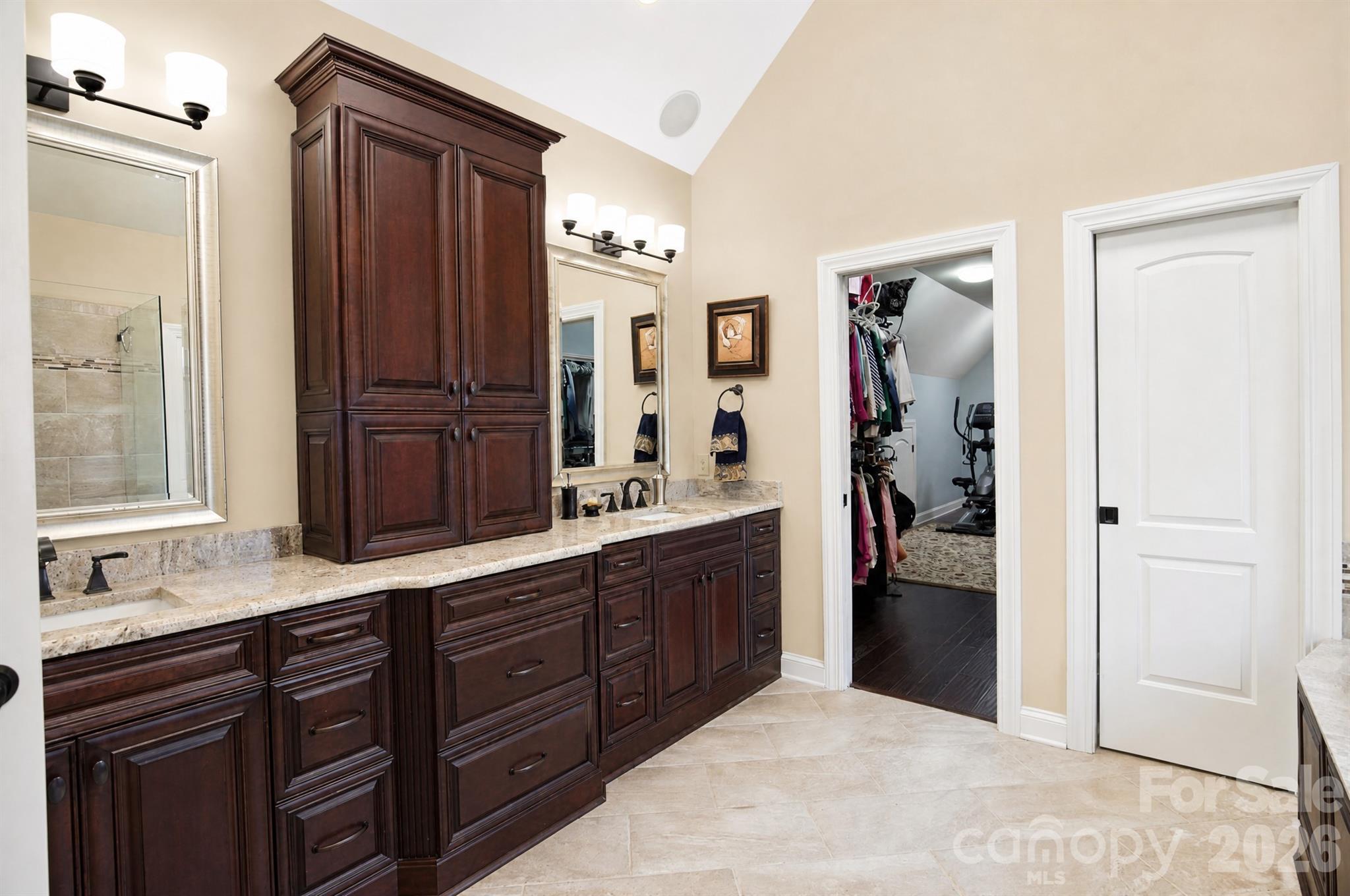 Single Family Residence at 880 Hickory Stick Drive, Fort Mill, photo 26 of 29