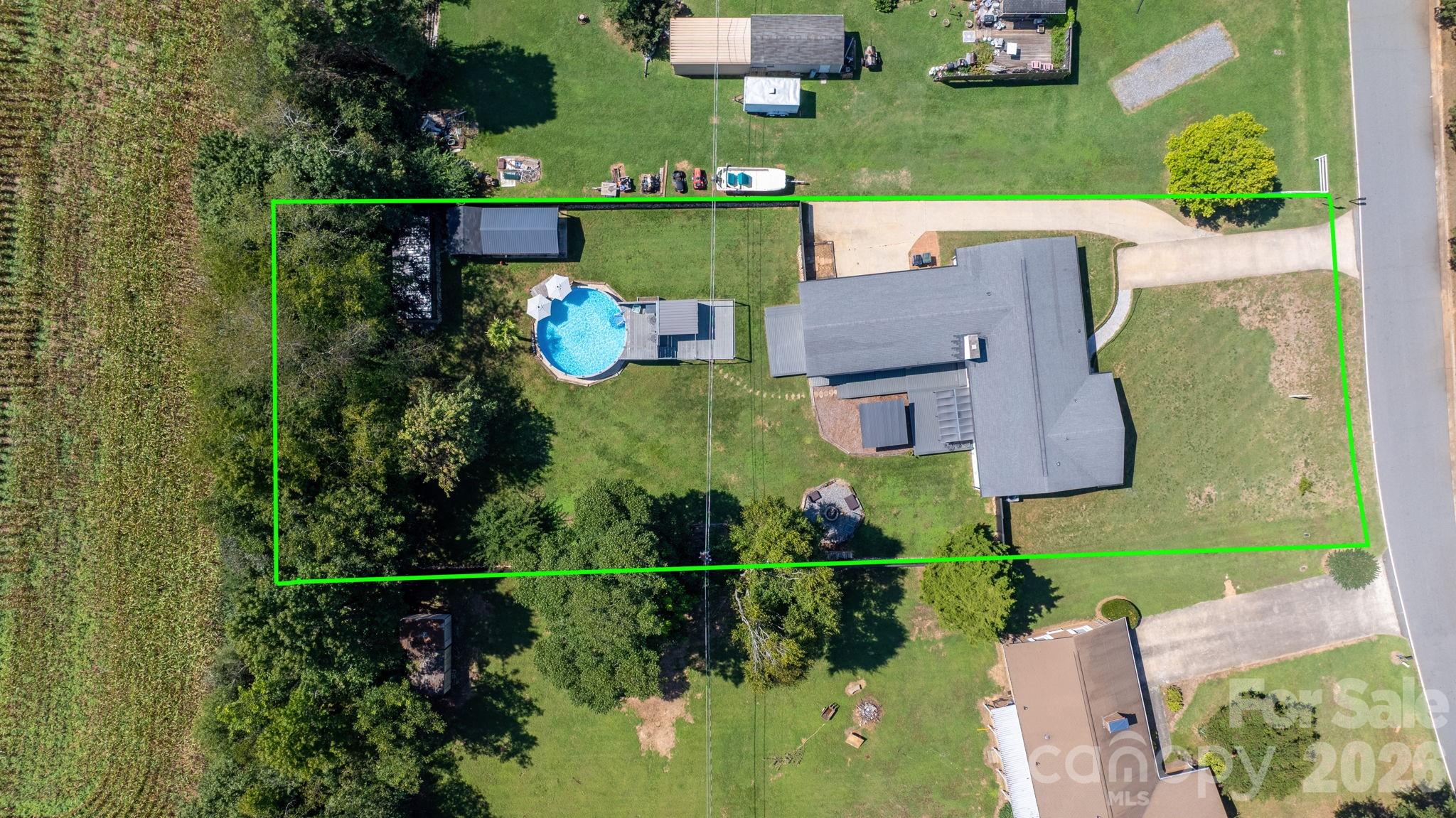Single Family Residence at 5795 Valley Field Road, Hickory, photo 3 of 48