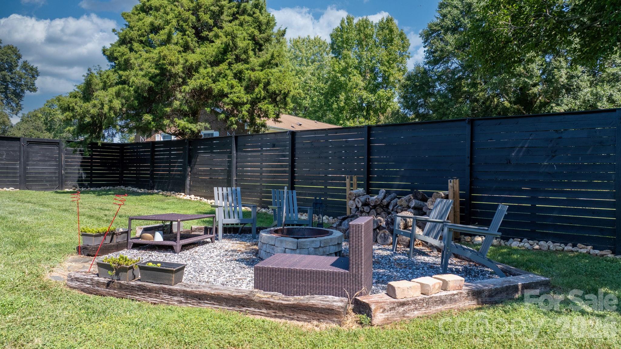 Single Family Residence at 5795 Valley Field Road, Hickory, photo 36 of 48