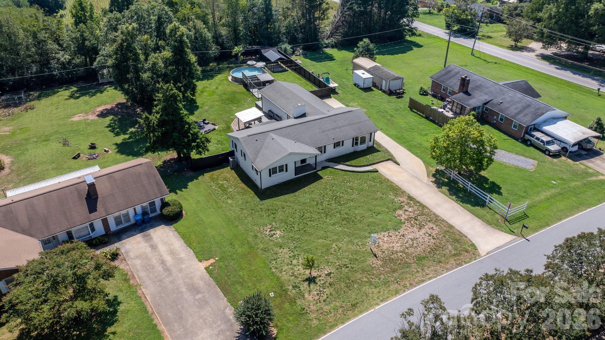 Single Family Residence at 5795 Valley Field Road, Hickory, photo 44 of 48