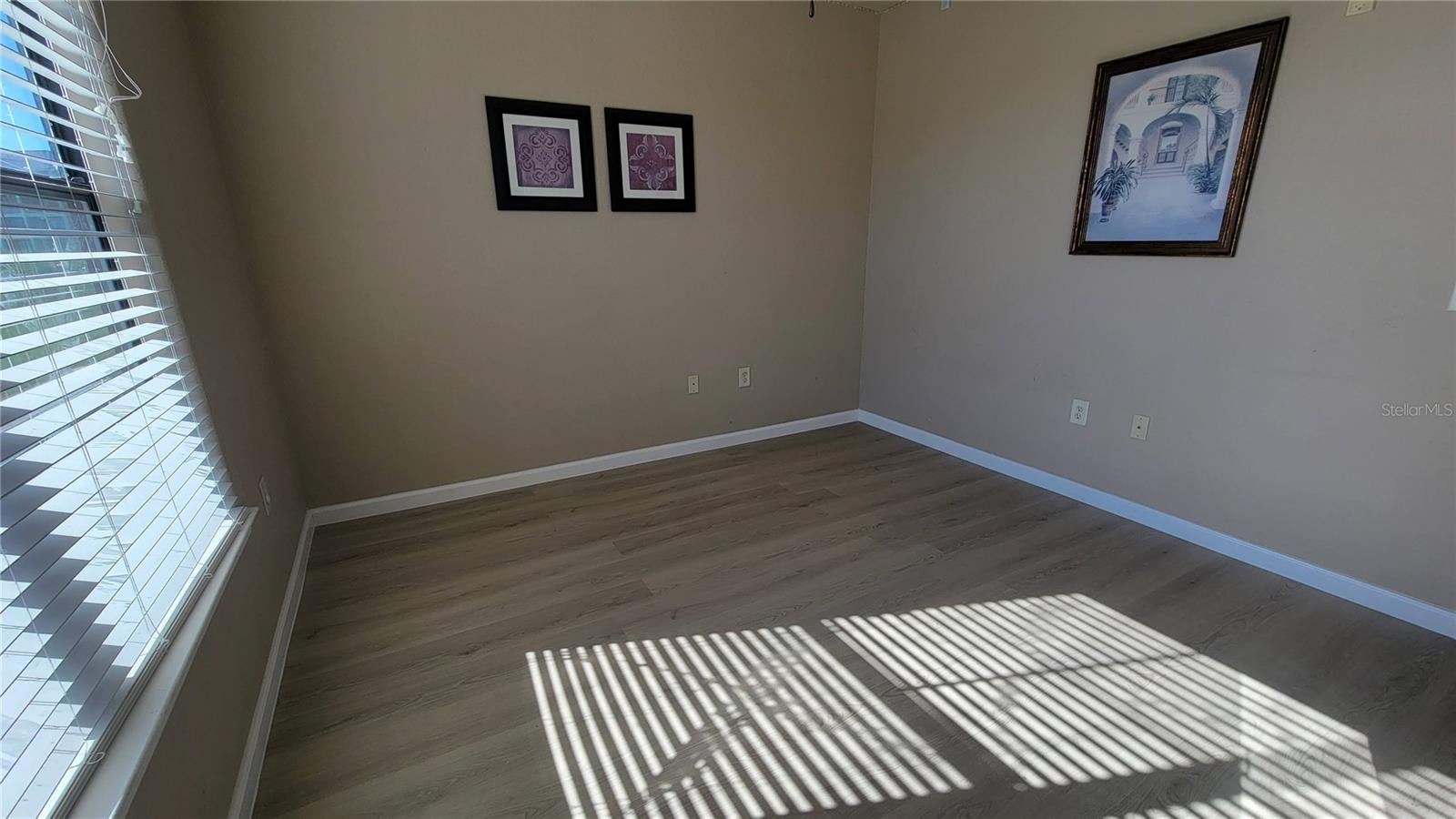 Condominium at 914 CHARO PKWY #123, DAVENPORT, photo 26 of 50