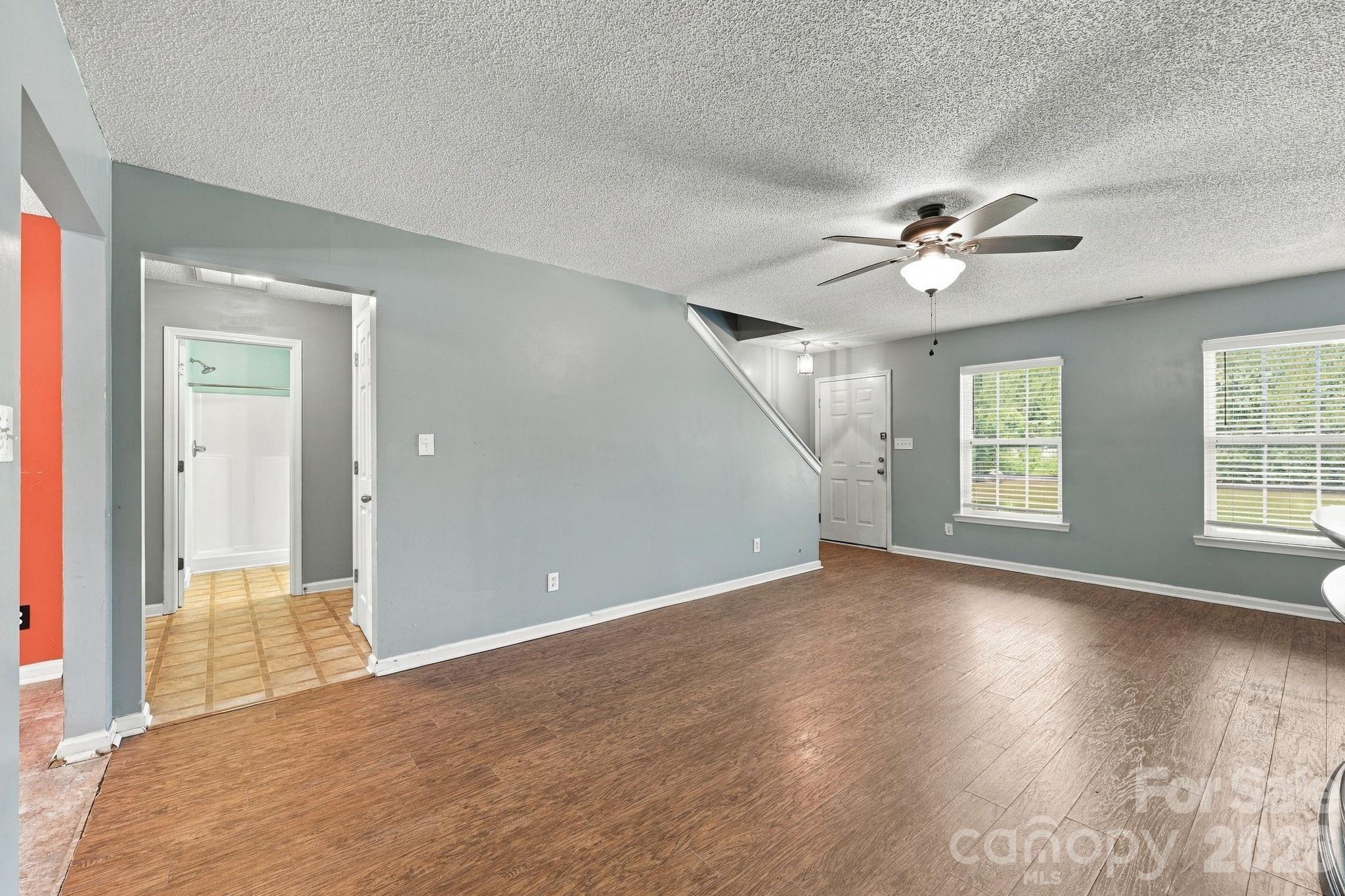 Single Family Residence at 207 Aceland Circle, Salisbury, photo 15 of 54