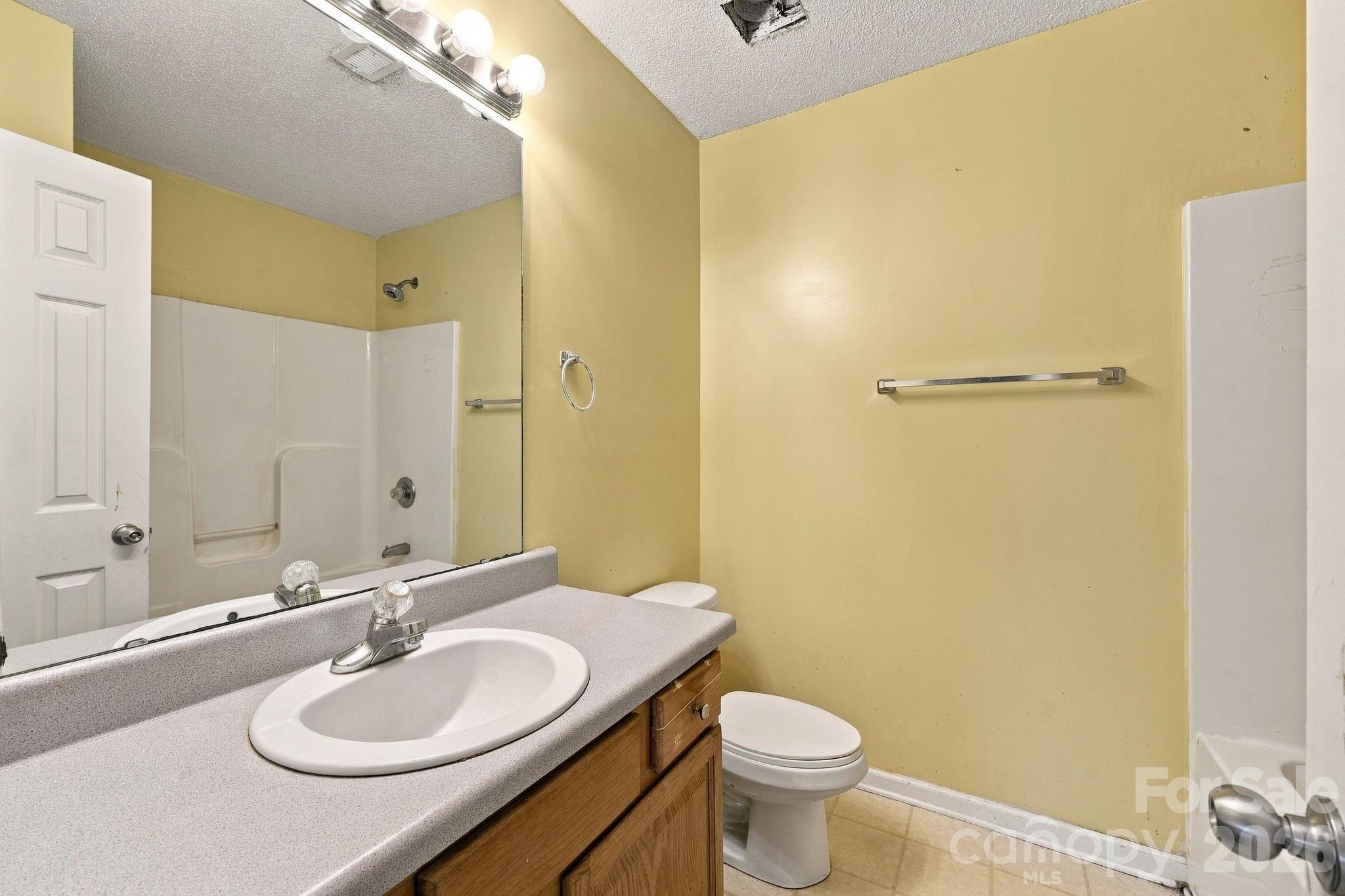 Single Family Residence at 207 Aceland Circle, Salisbury, photo 37 of 54