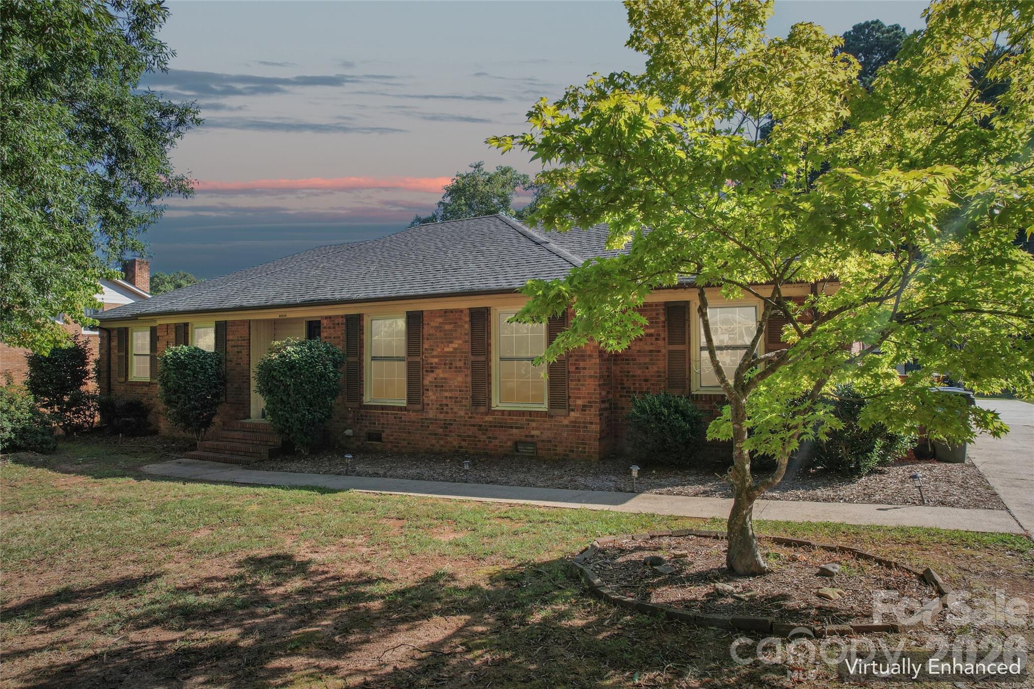 13507 Four Oaks Lane