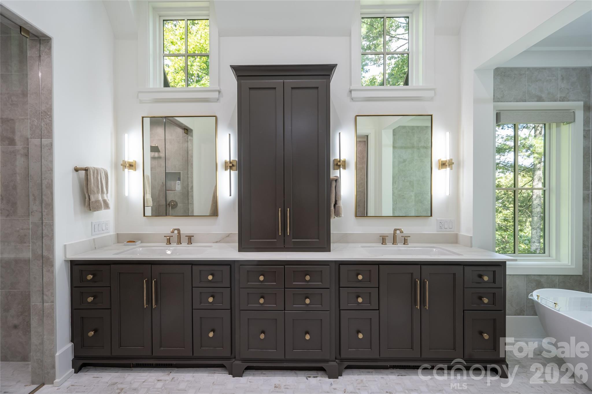 Single Family Residence at 17 Falling Waters Trail, Arden, photo 18 of 48