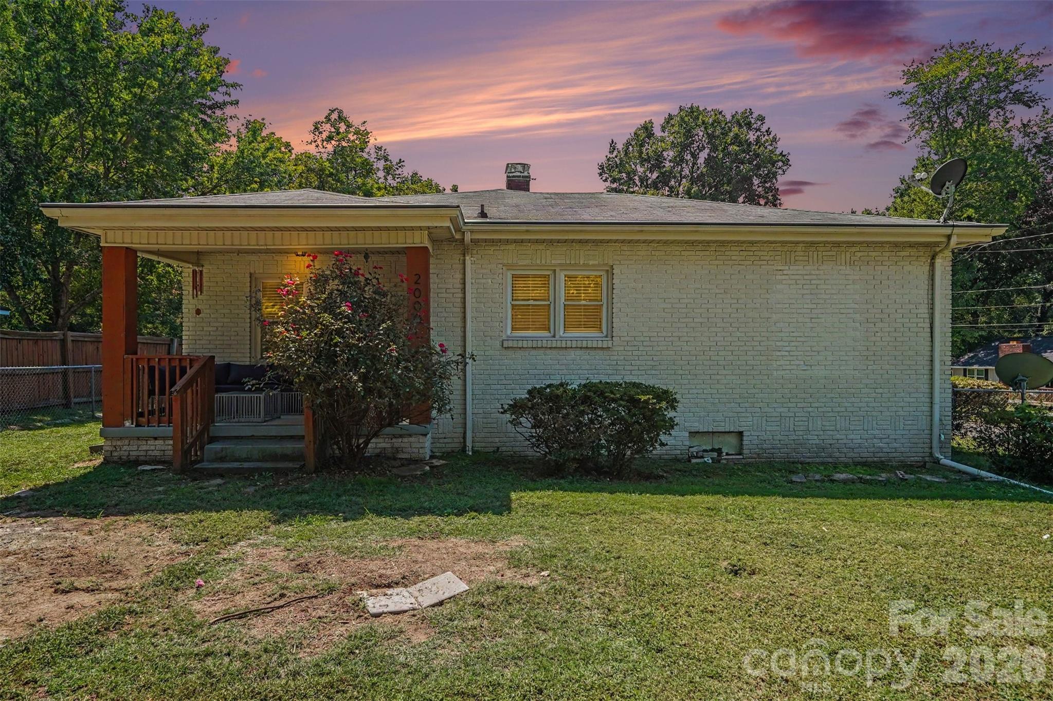 Single Family Residence at 2000 Clay Street, Kannapolis, photo 20 of 32