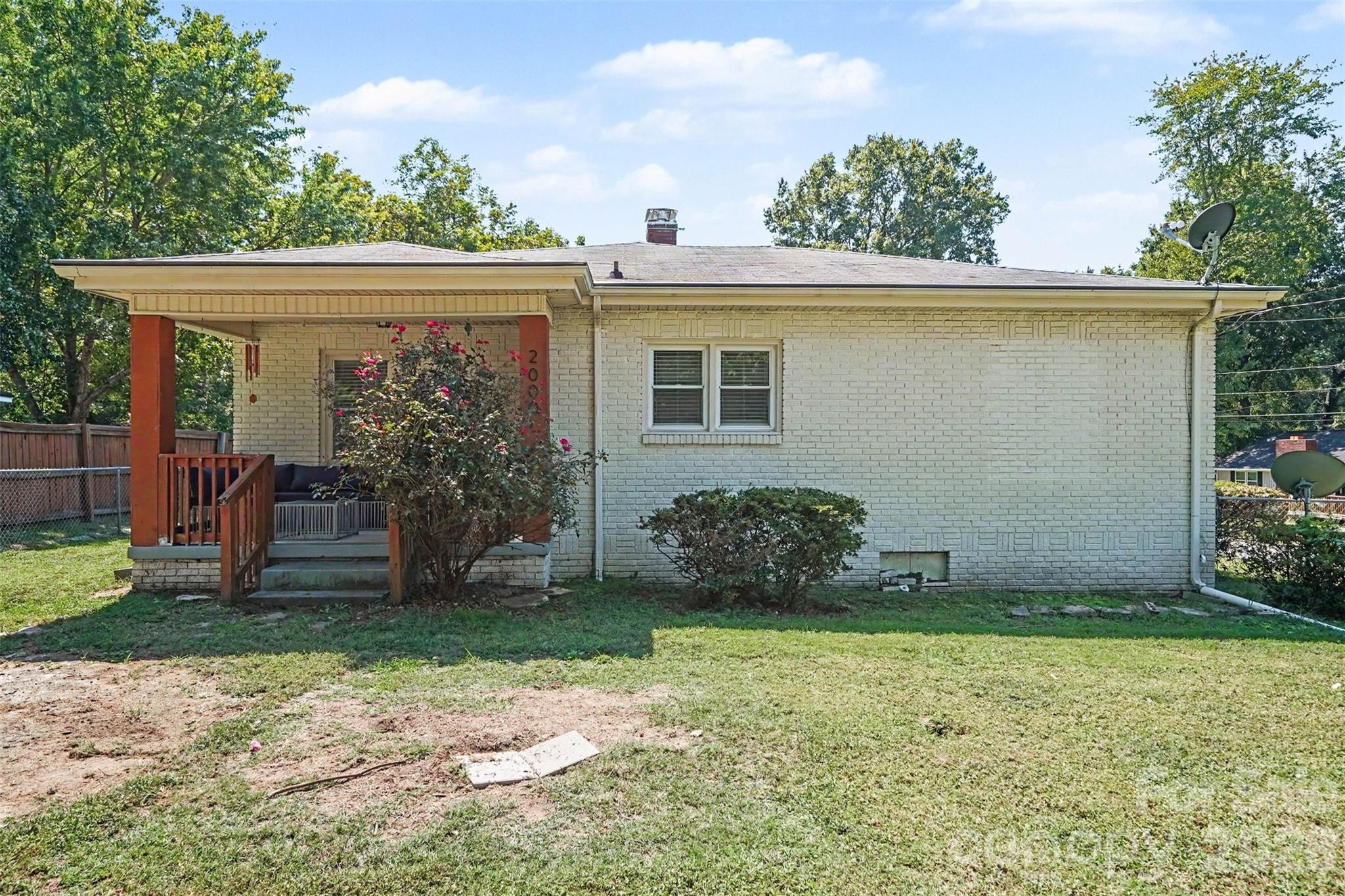 Single Family Residence at 2000 Clay Street, Kannapolis, photo 21 of 32