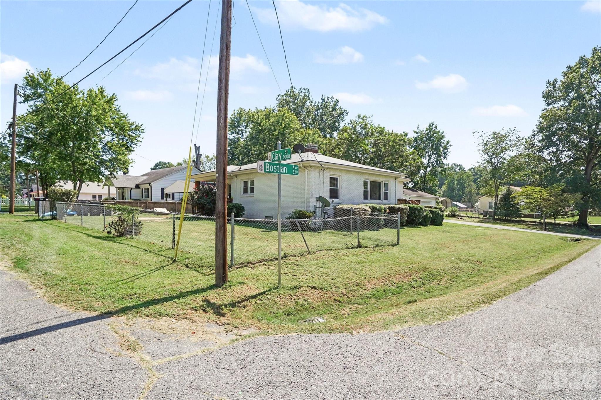 Single Family Residence at 2000 Clay Street, Kannapolis, photo 28 of 32