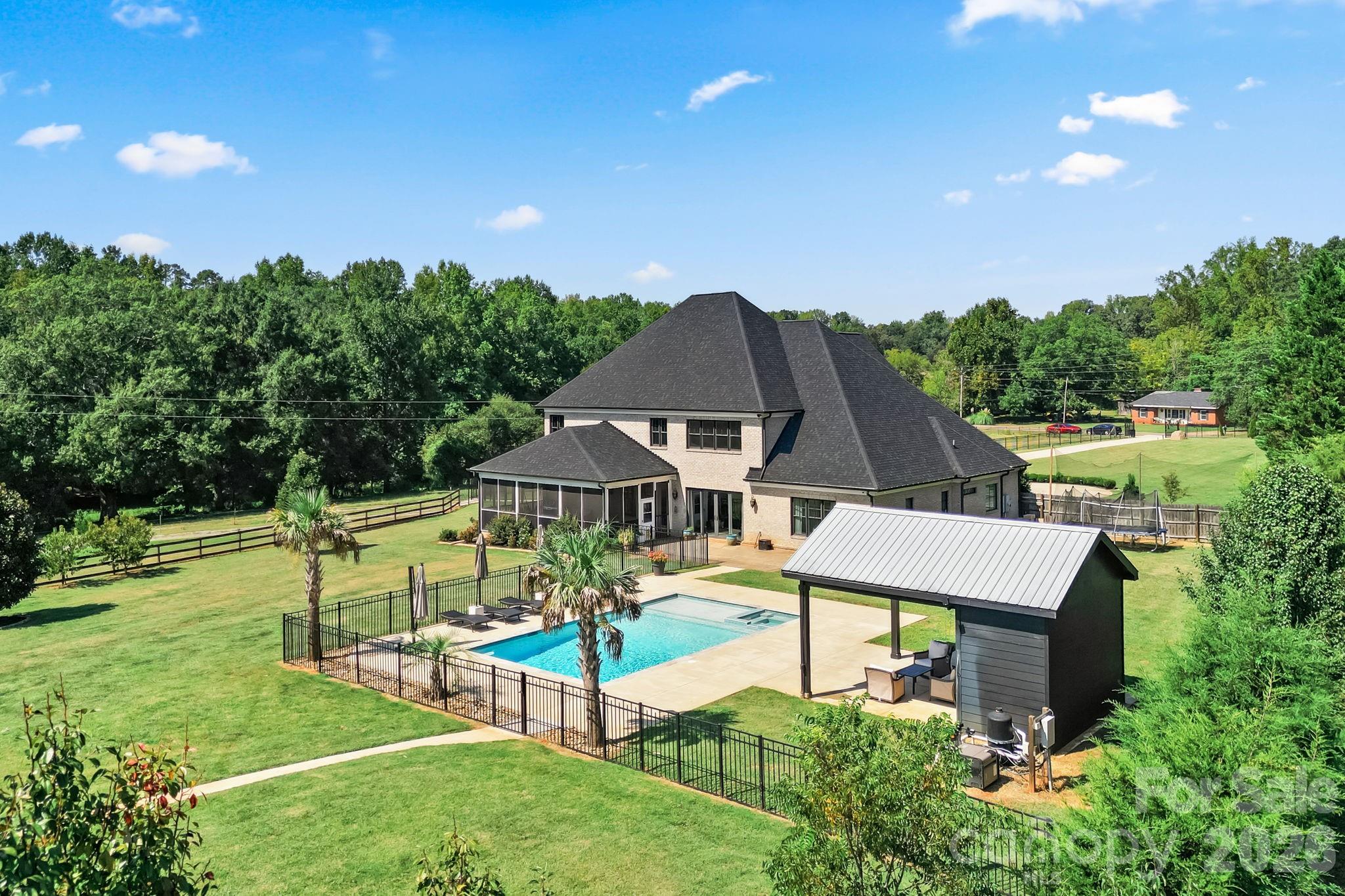 Single Family Residence at 822 Kiser Road, Bessemer City, photo 4 of 48