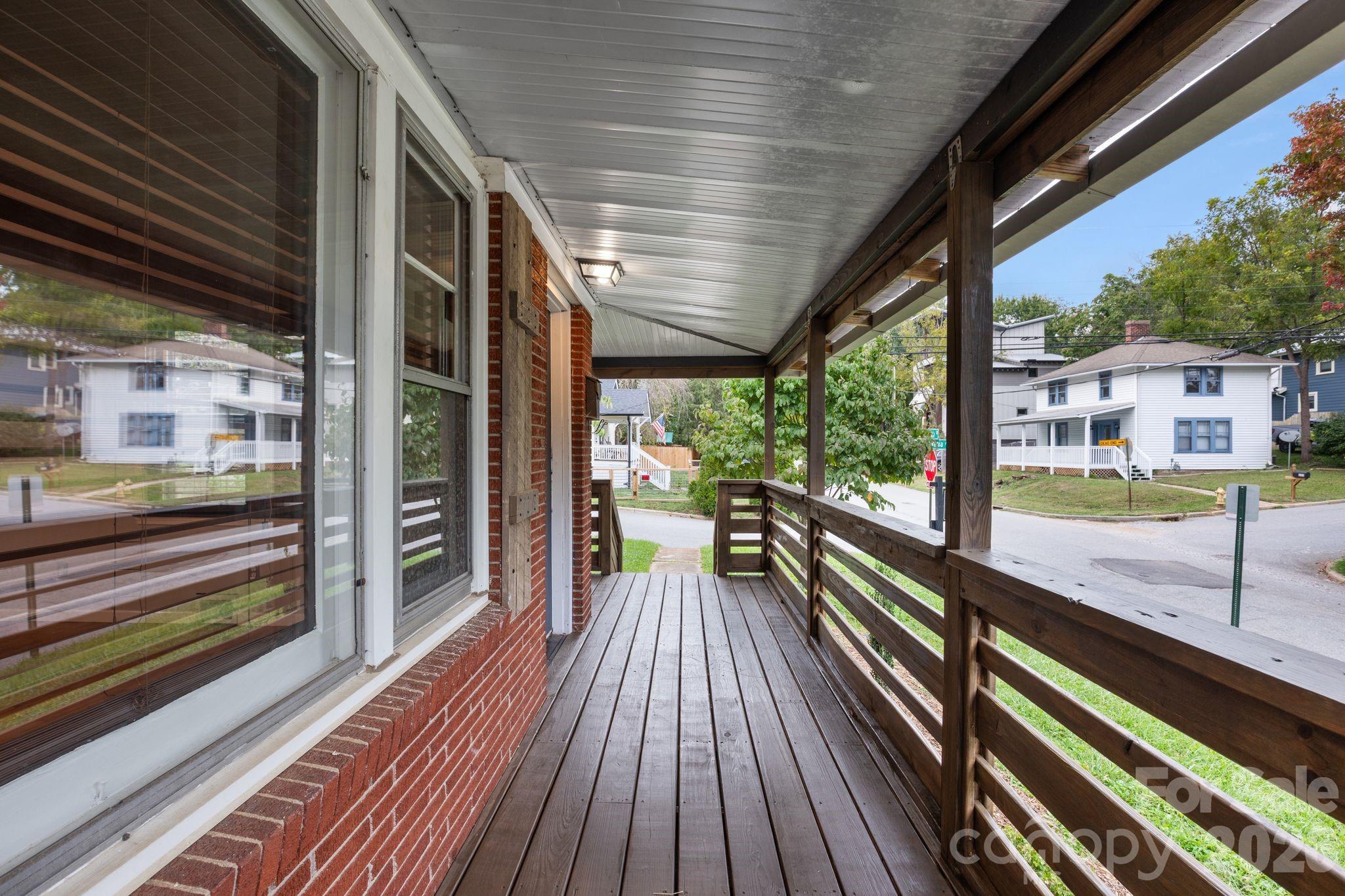 Single Family Residence at 212 Pennsylvania Avenue, Asheville, photo 17 of 37