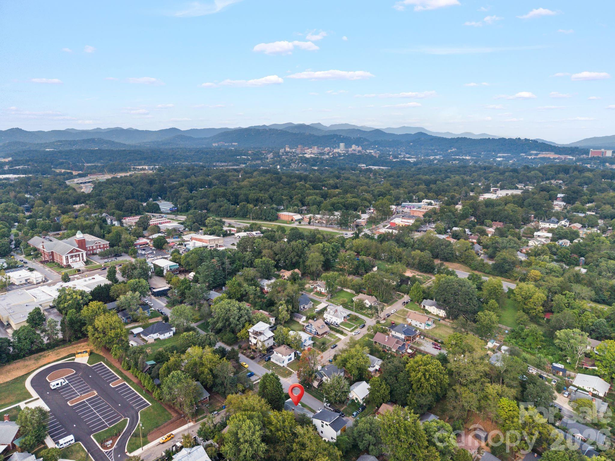 Single Family Residence at 212 Pennsylvania Avenue, Asheville, photo 35 of 37