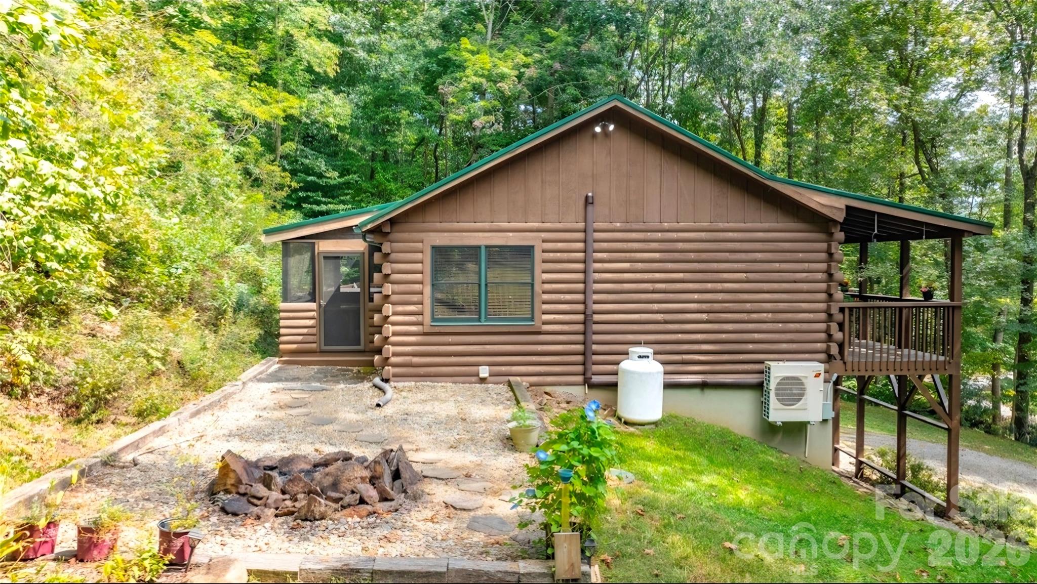 Single Family Residence at 174 Nix Creek Road, Canton, photo 14 of 48