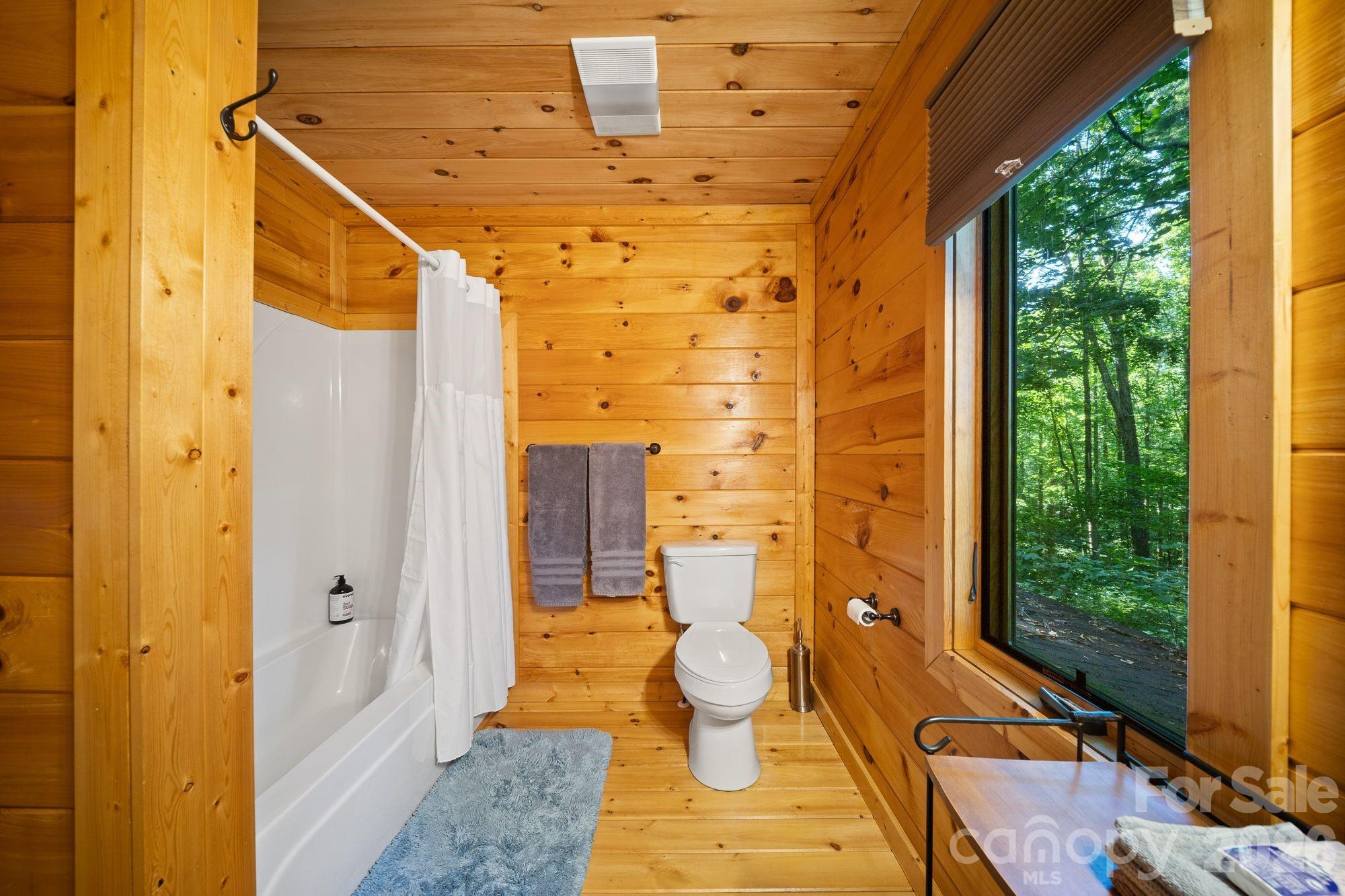 Portfolio at 504 Mountain View School Road, Robbinsville, photo 29 of 47