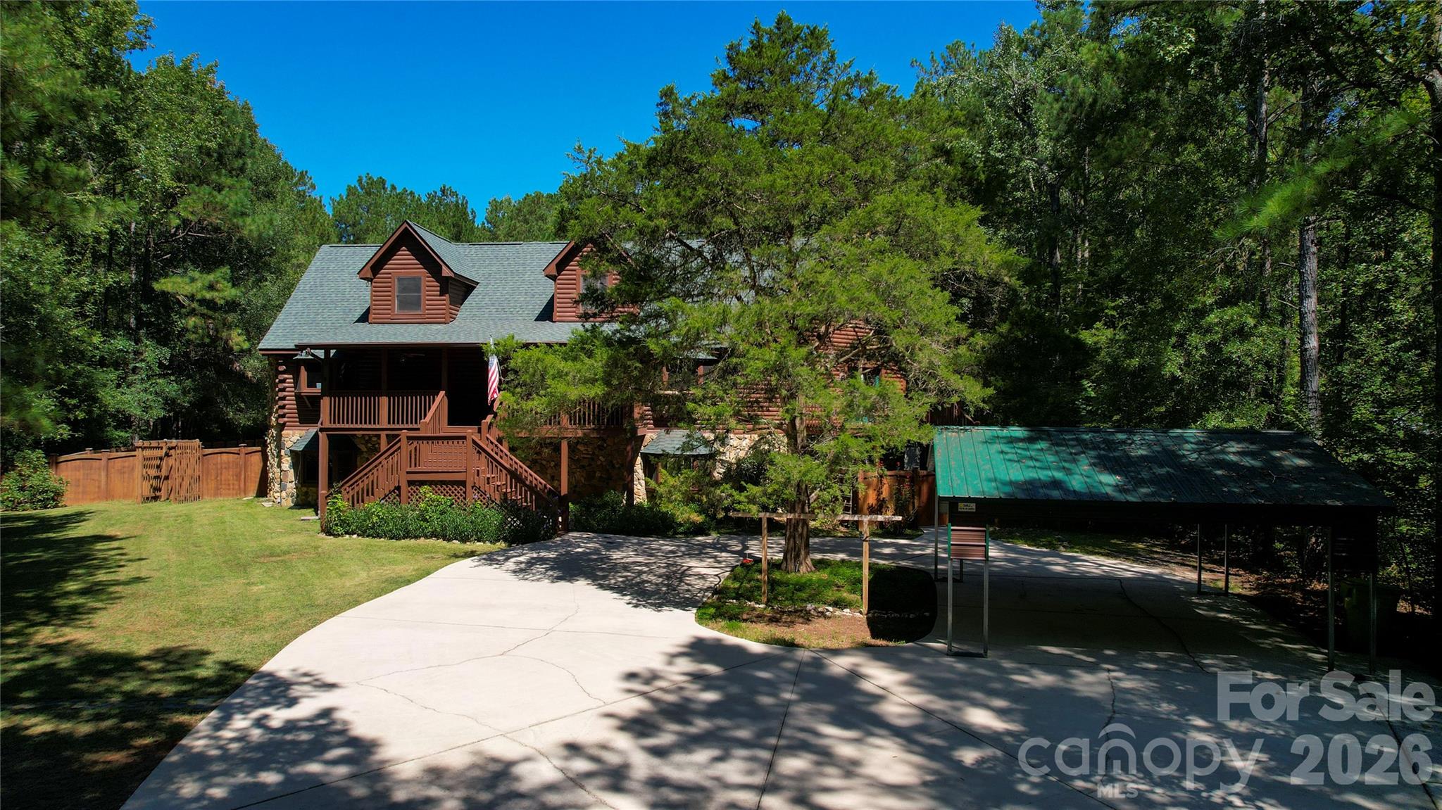 Single Family Residence at 1040 Lawhorn Road, Blythewood, photo 3 of 48