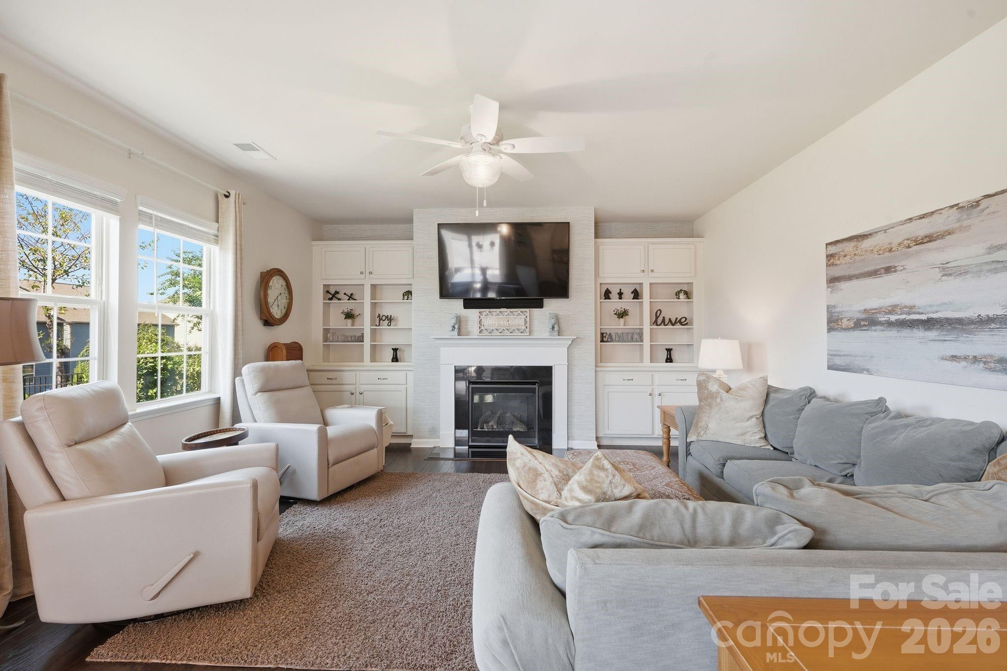 Single Family Residence at 7013 Hamilton Mill Drive, Waxhaw, photo 11 of 40