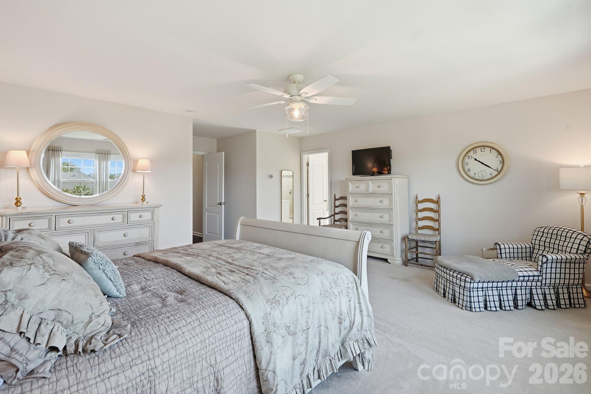 Single Family Residence at 7013 Hamilton Mill Drive, Waxhaw, photo 20 of 40