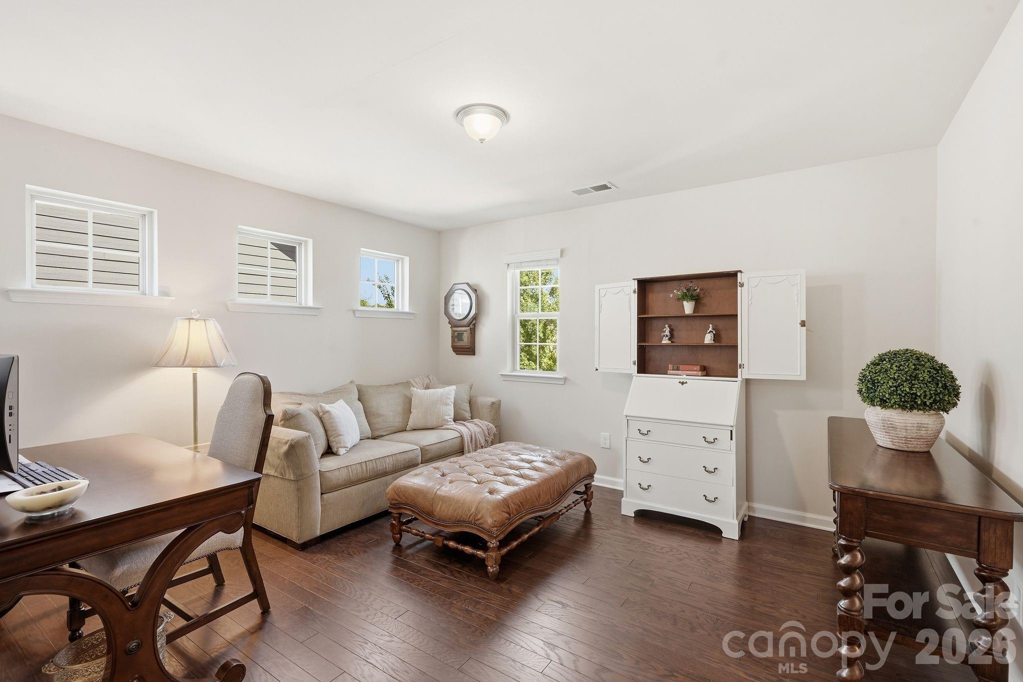 Single Family Residence at 7013 Hamilton Mill Drive, Waxhaw, photo 26 of 40