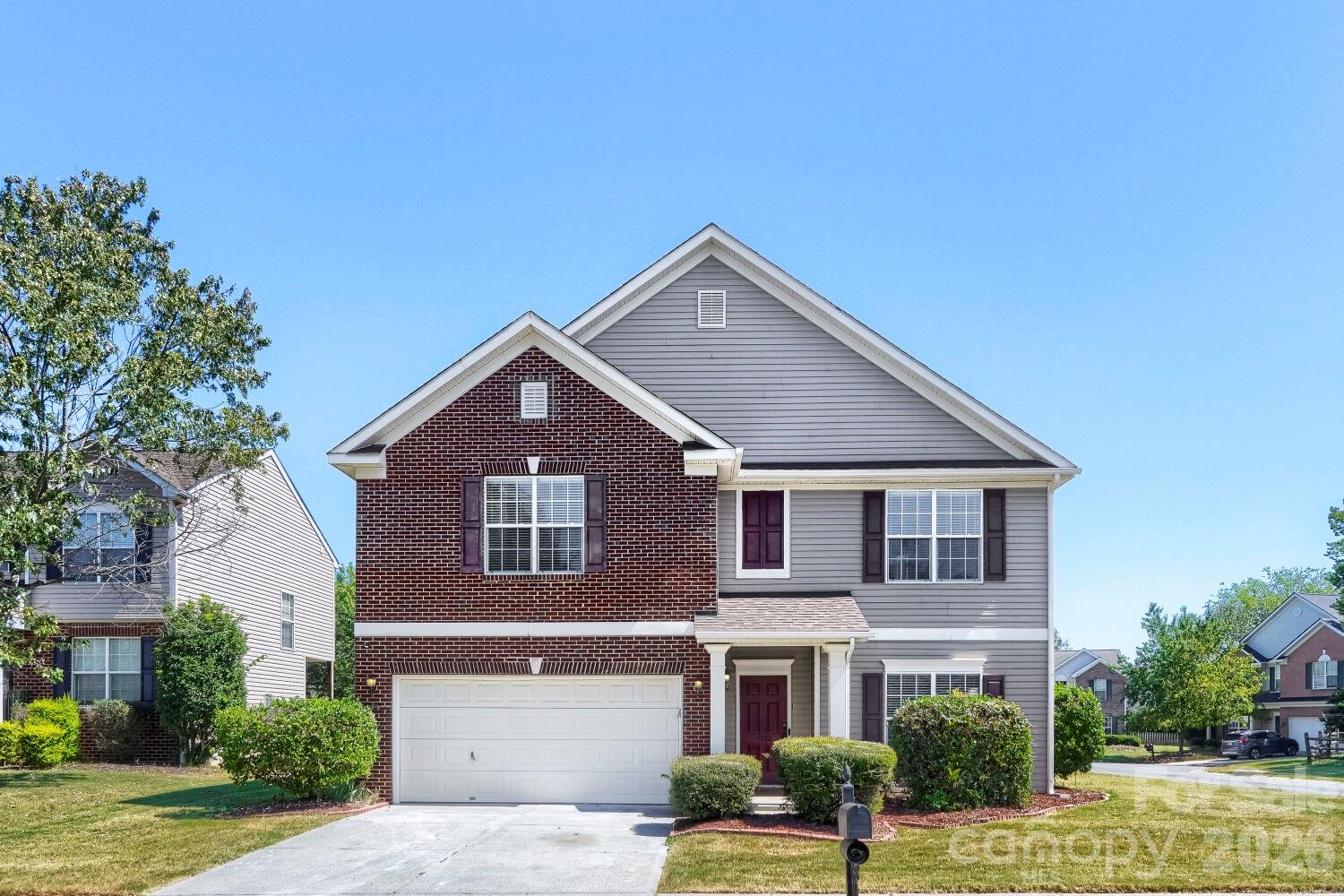 Single Family Residence at 3102 Broad Plum Lane, Indian Trail, photo 2 of 19