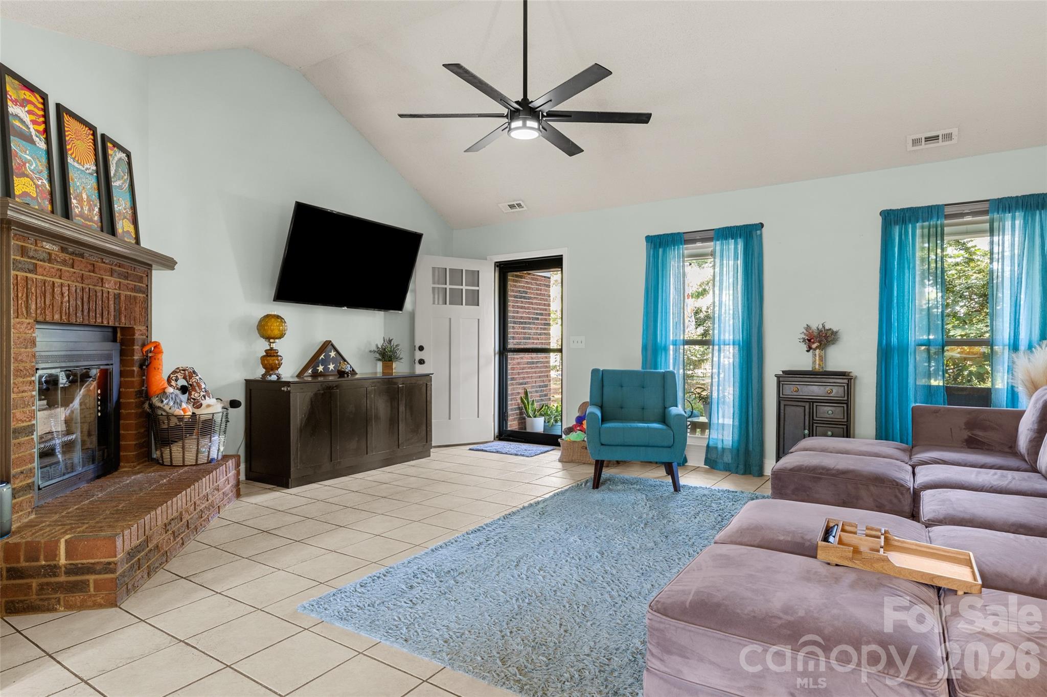 Single Family Residence at 300 Serenity Hills Drive, Monroe, photo 7 of 30