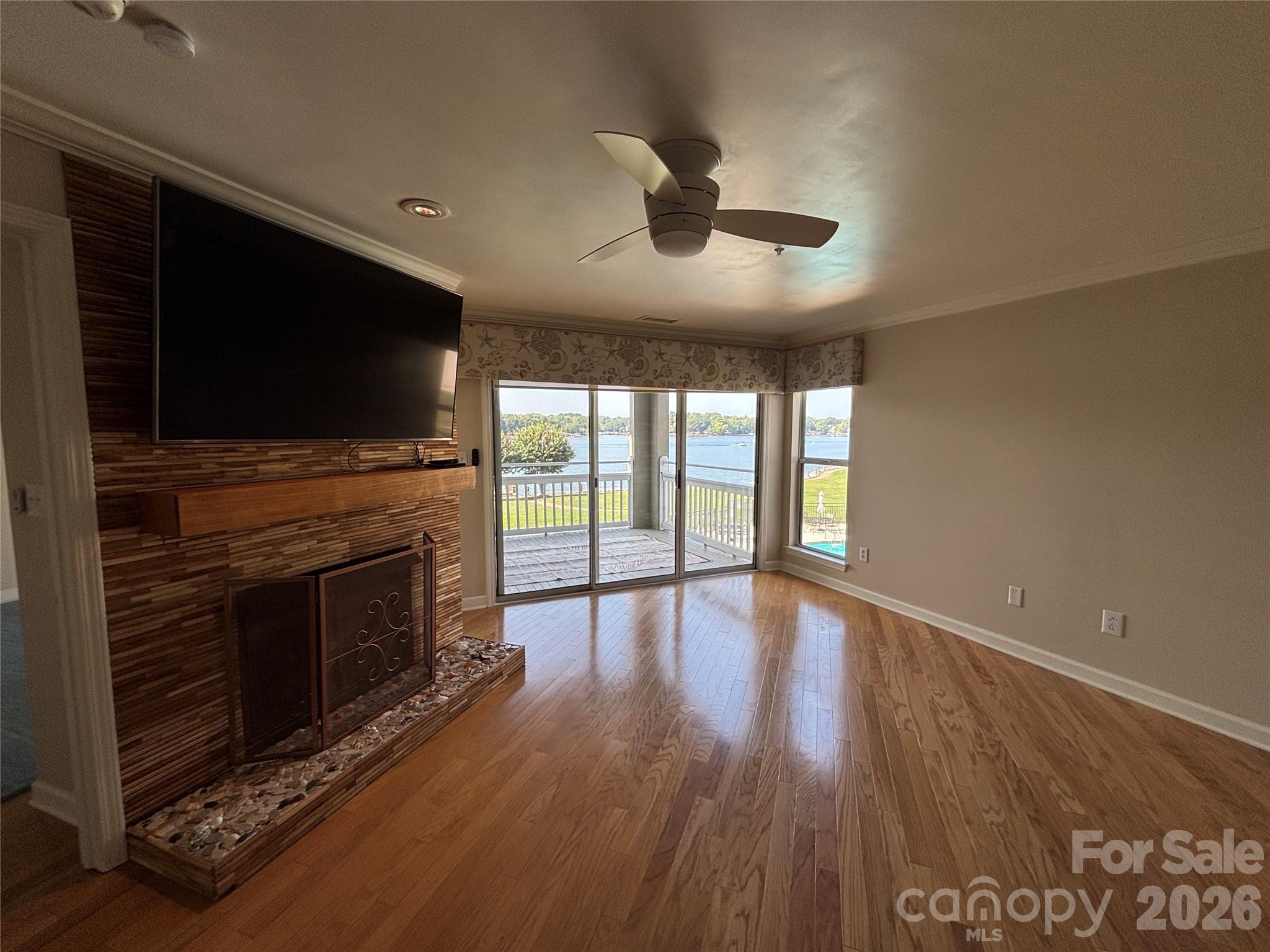 You can see the lake from your Kitchen! - 1332 Torrence Circle, Davidson