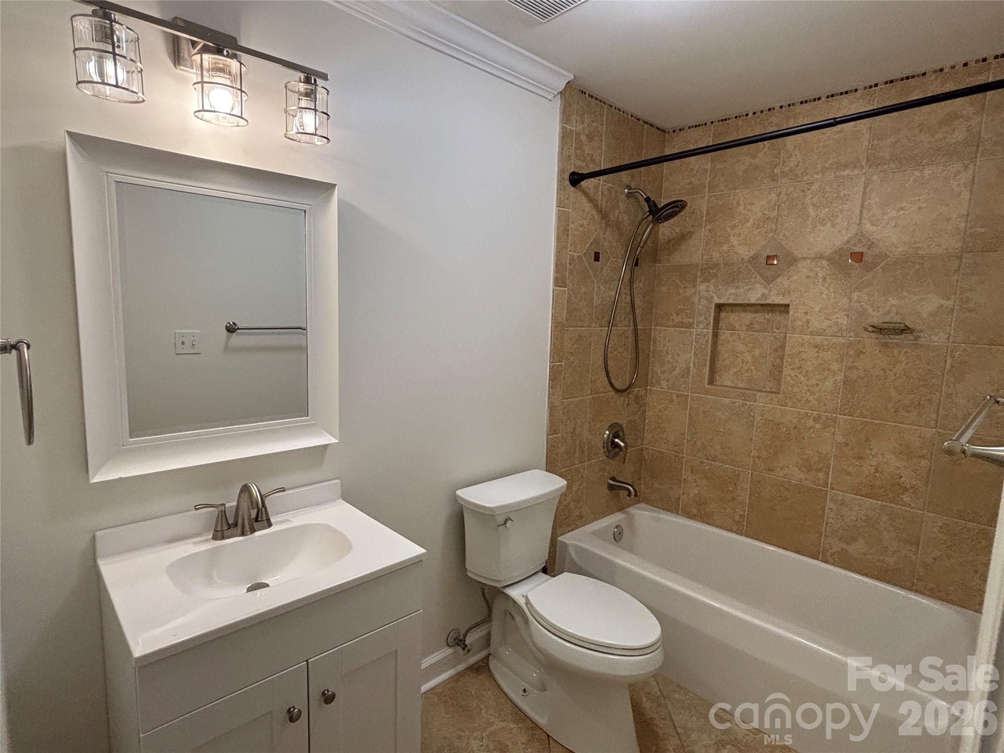 Second(guest) bath - 1332 Torrence Circle, Davidson