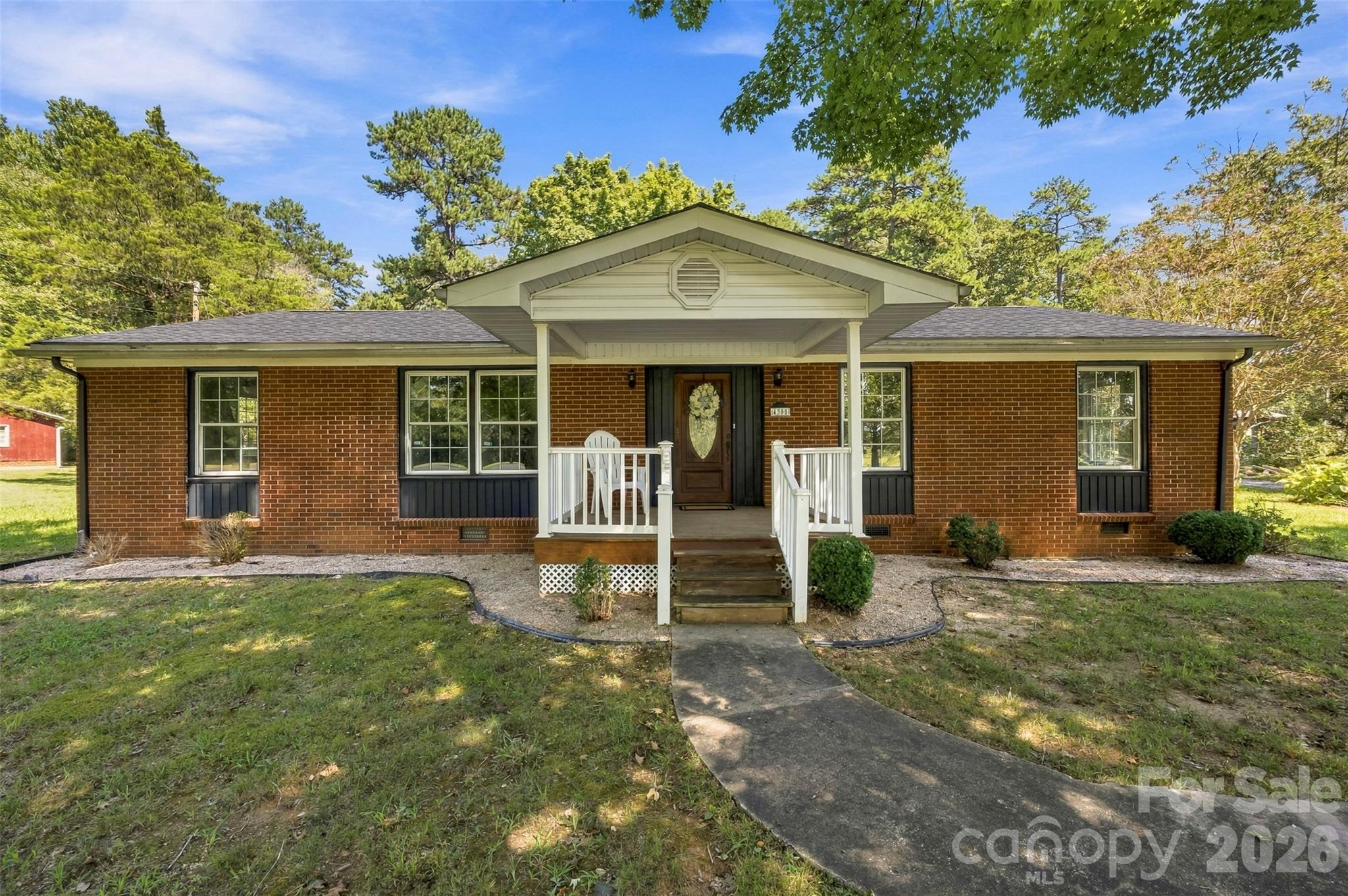 Single Family Residence at 4355 Franklin Community Center Road, Salisbury, photo 2 of 47