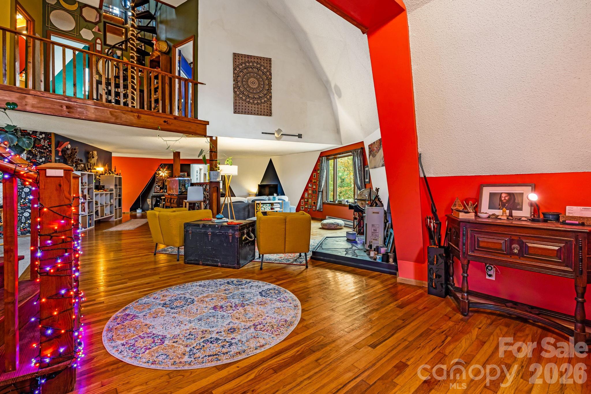 Single Family Residence at 425 Bob Barnwell Road, Asheville, photo 4 of 48