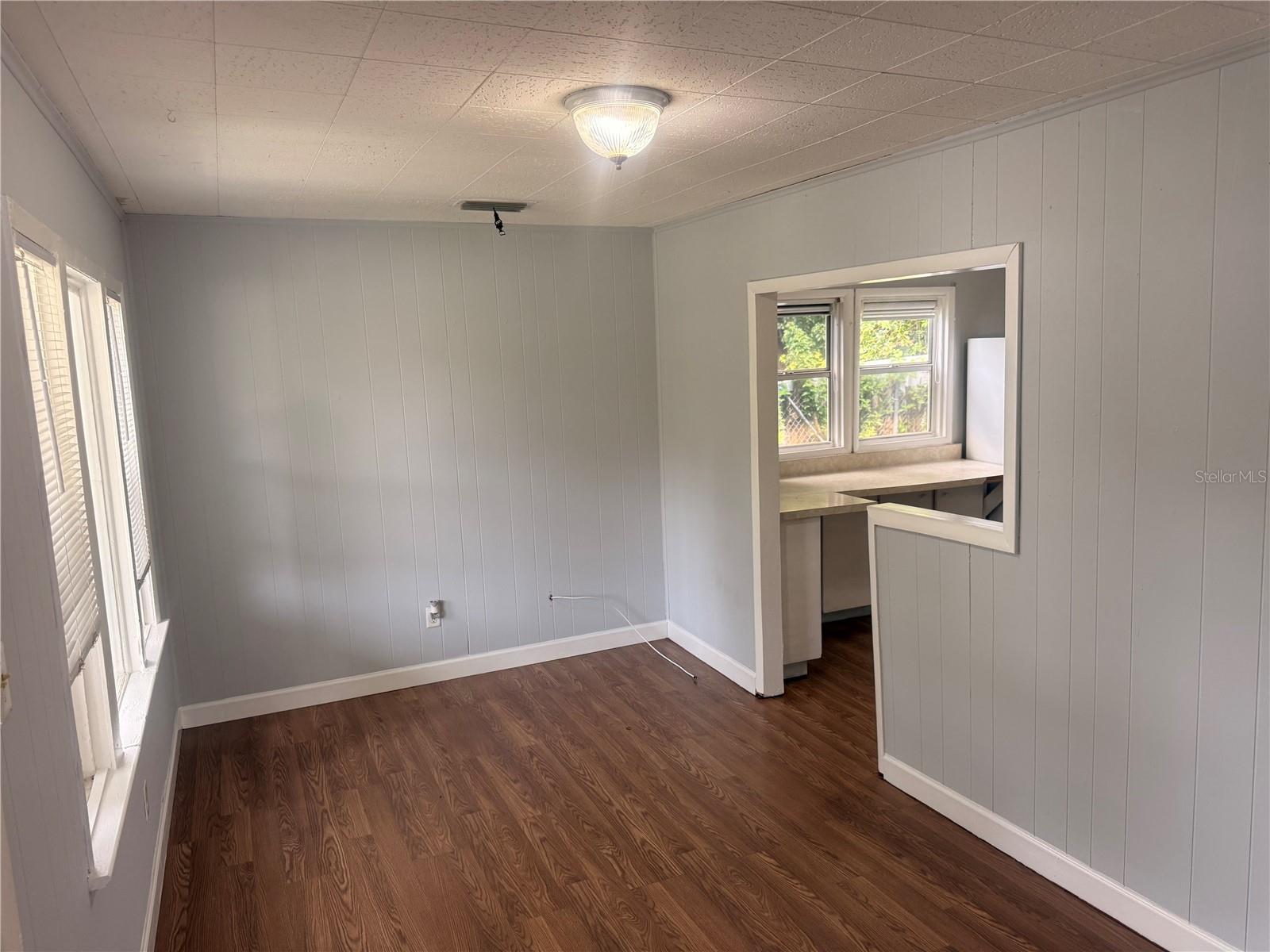 Single Family Residence at 8425 N JONES AVE, TAMPA, photo 6 of 37