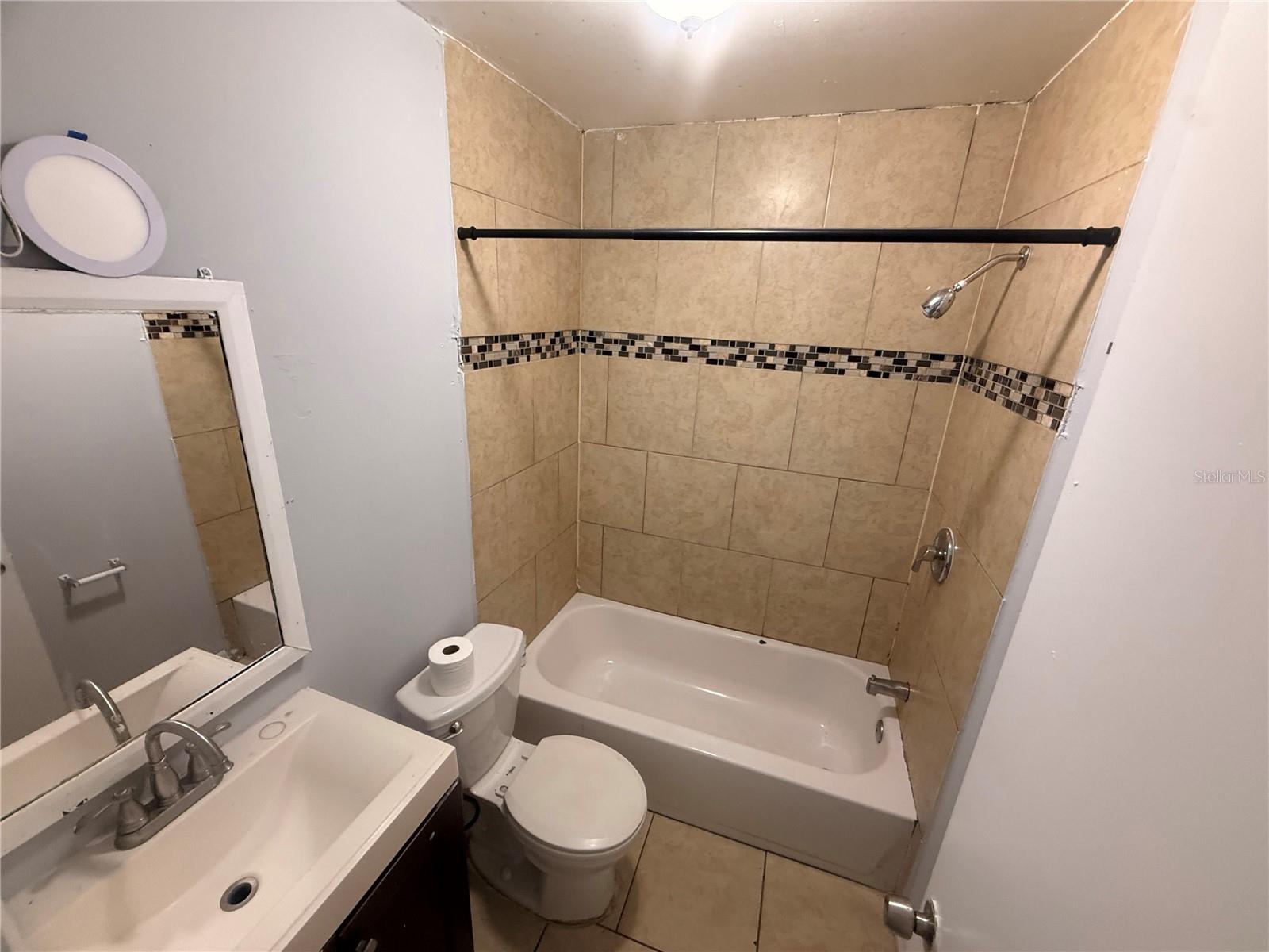 Single Family Residence at 8425 N JONES AVE, TAMPA, photo 21 of 37
