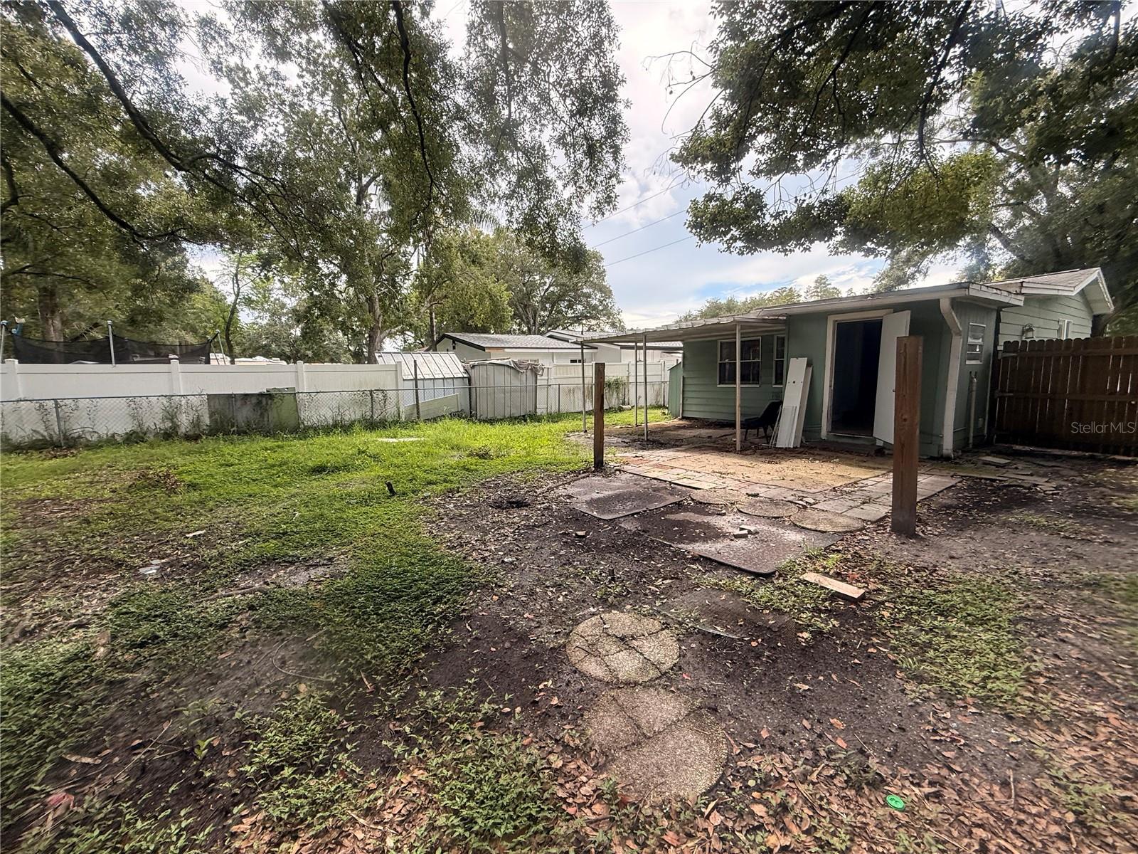 Single Family Residence at 8425 N JONES AVE, TAMPA, photo 35 of 37